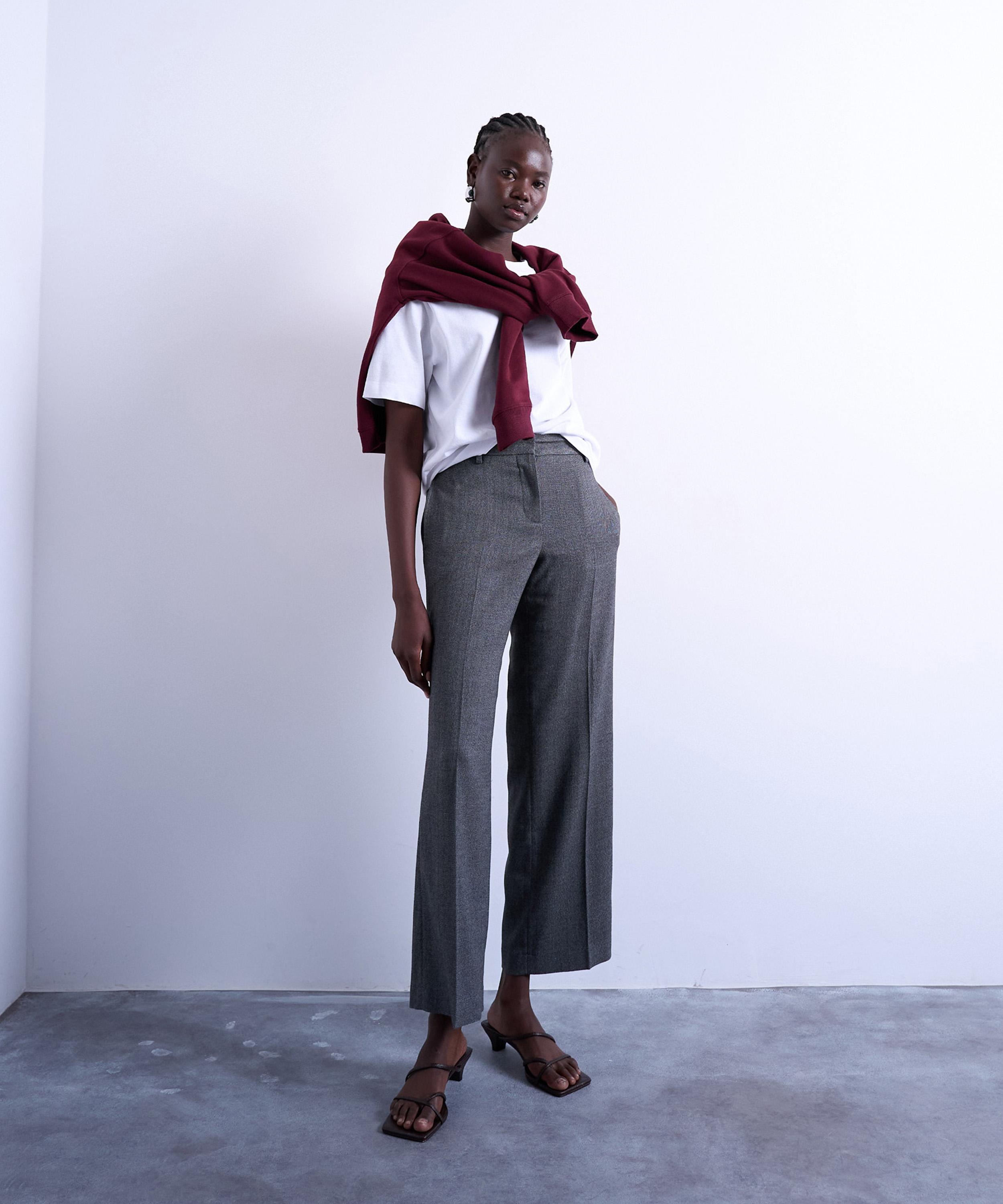 TOPSHOP - Grey Low-Slung Slouchy Straight-Leg Trousers image number 1