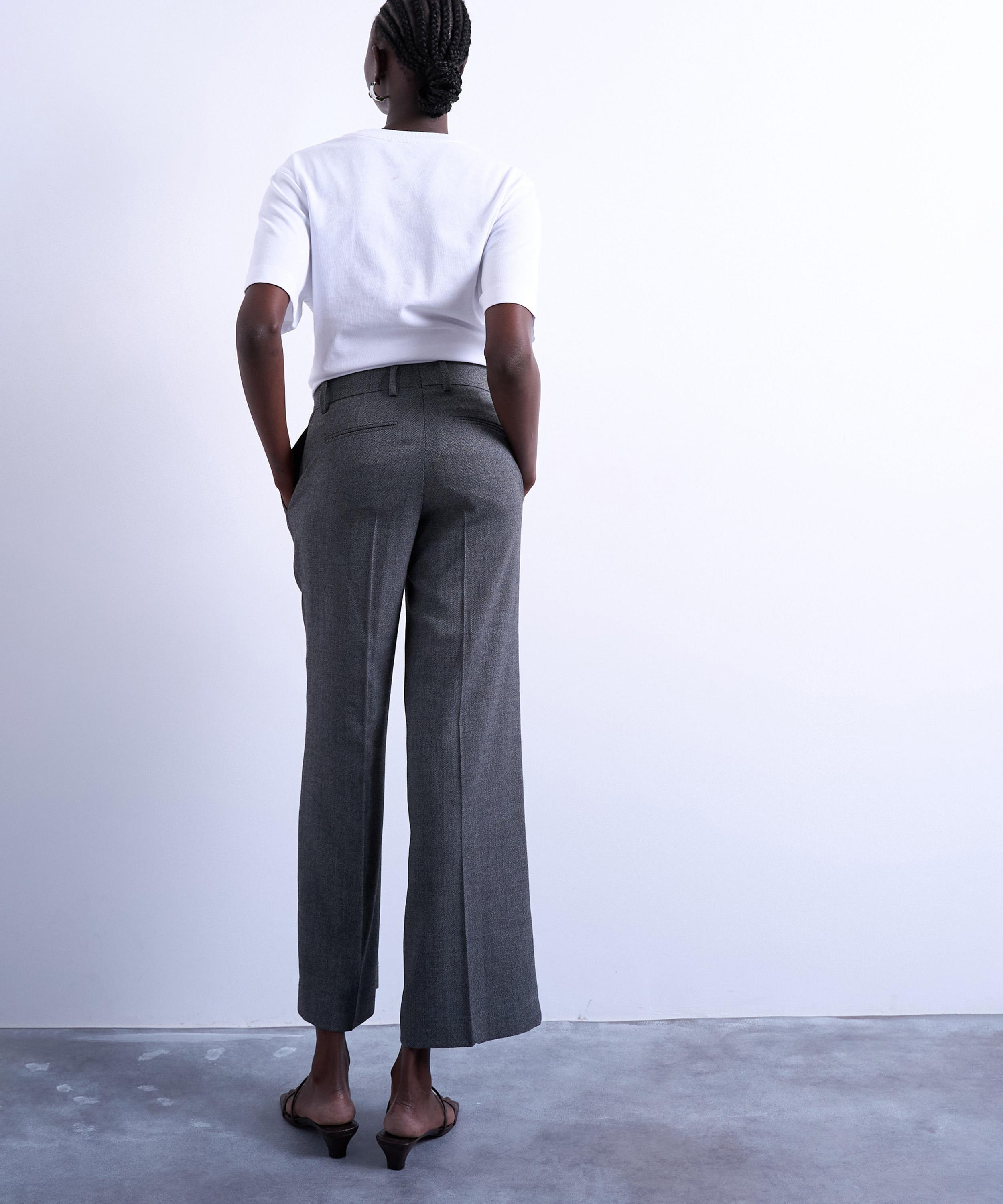 TOPSHOP - Grey Low-Slung Slouchy Straight-Leg Trousers image number 4