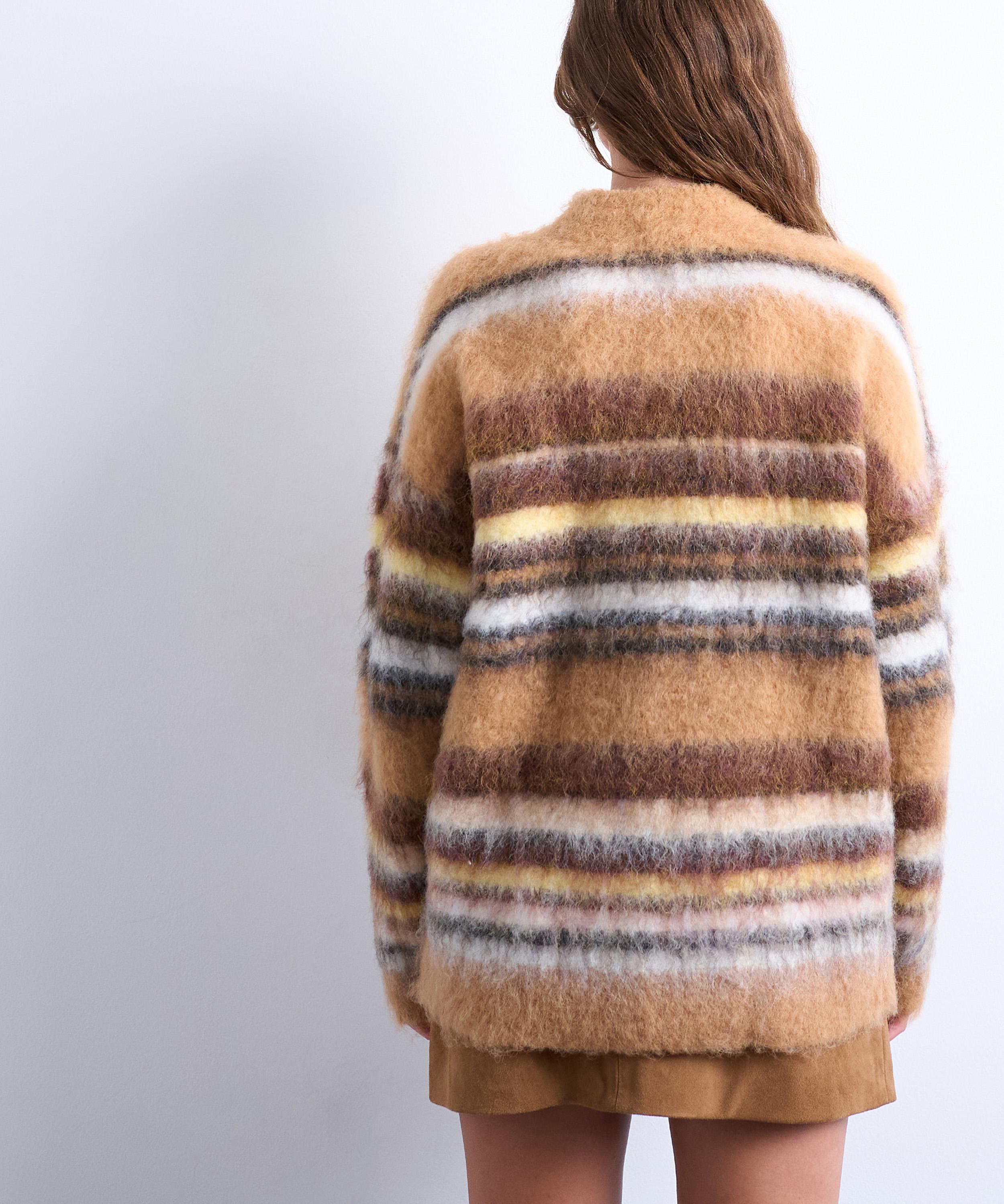 TOPSHOP - Neutral Knitted Fluffy Stripe Jumper image number 3