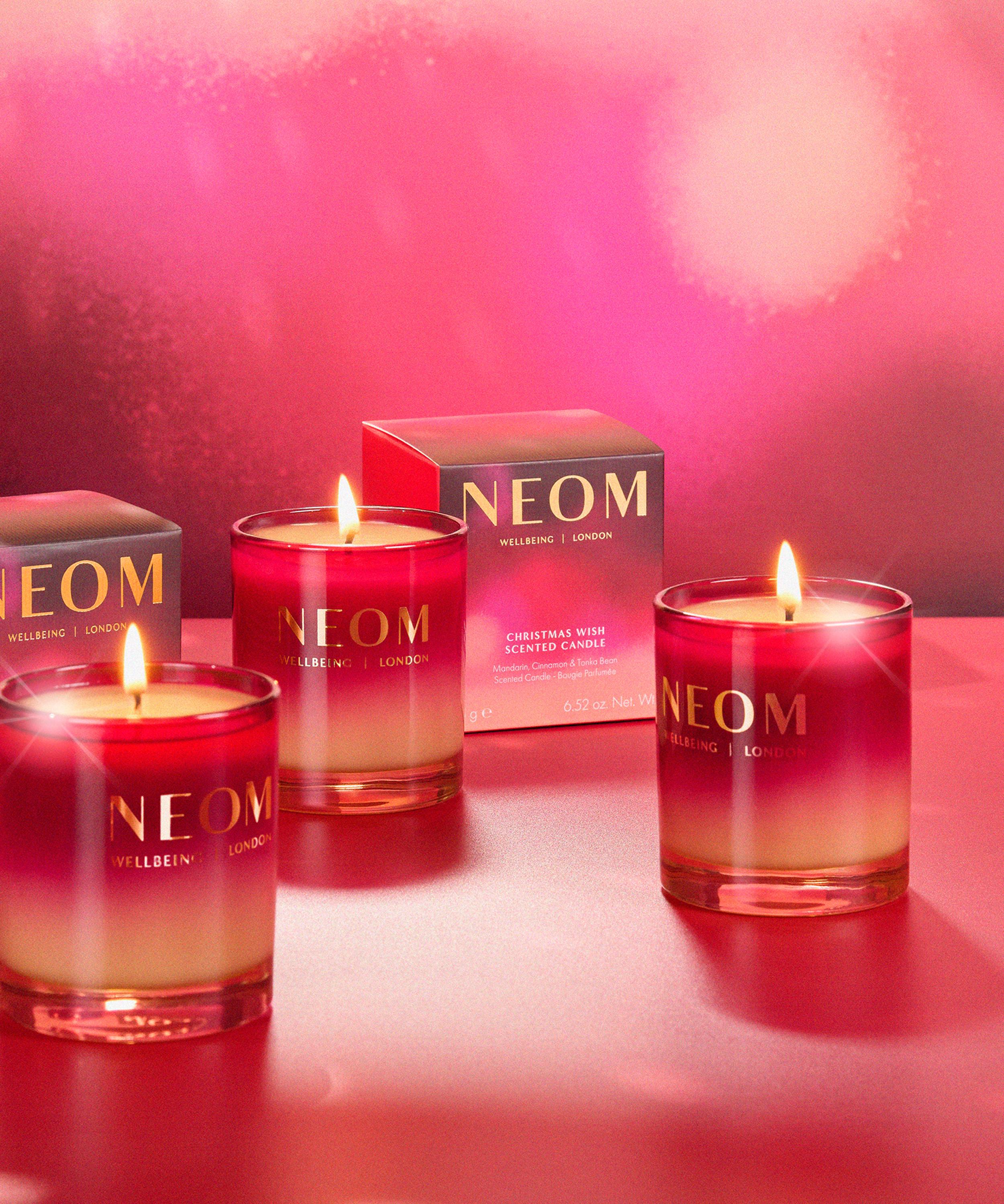 NEOM Wellbeing London - Christmas Wish Scented Candle (1 Wick) 185g image number 1