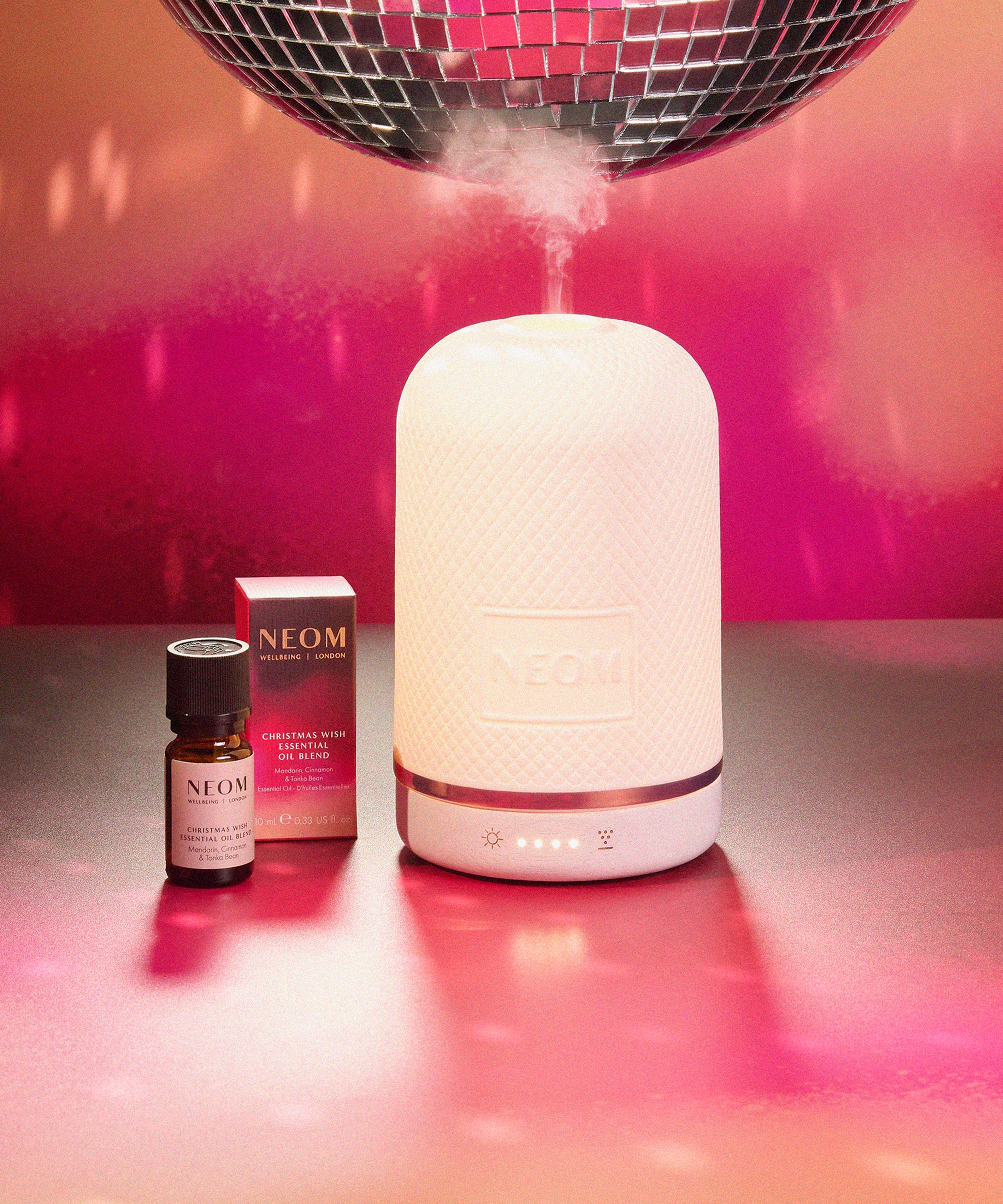 NEOM Wellbeing London - Christmas Wish Essential Oil Blend 10ml image number 1