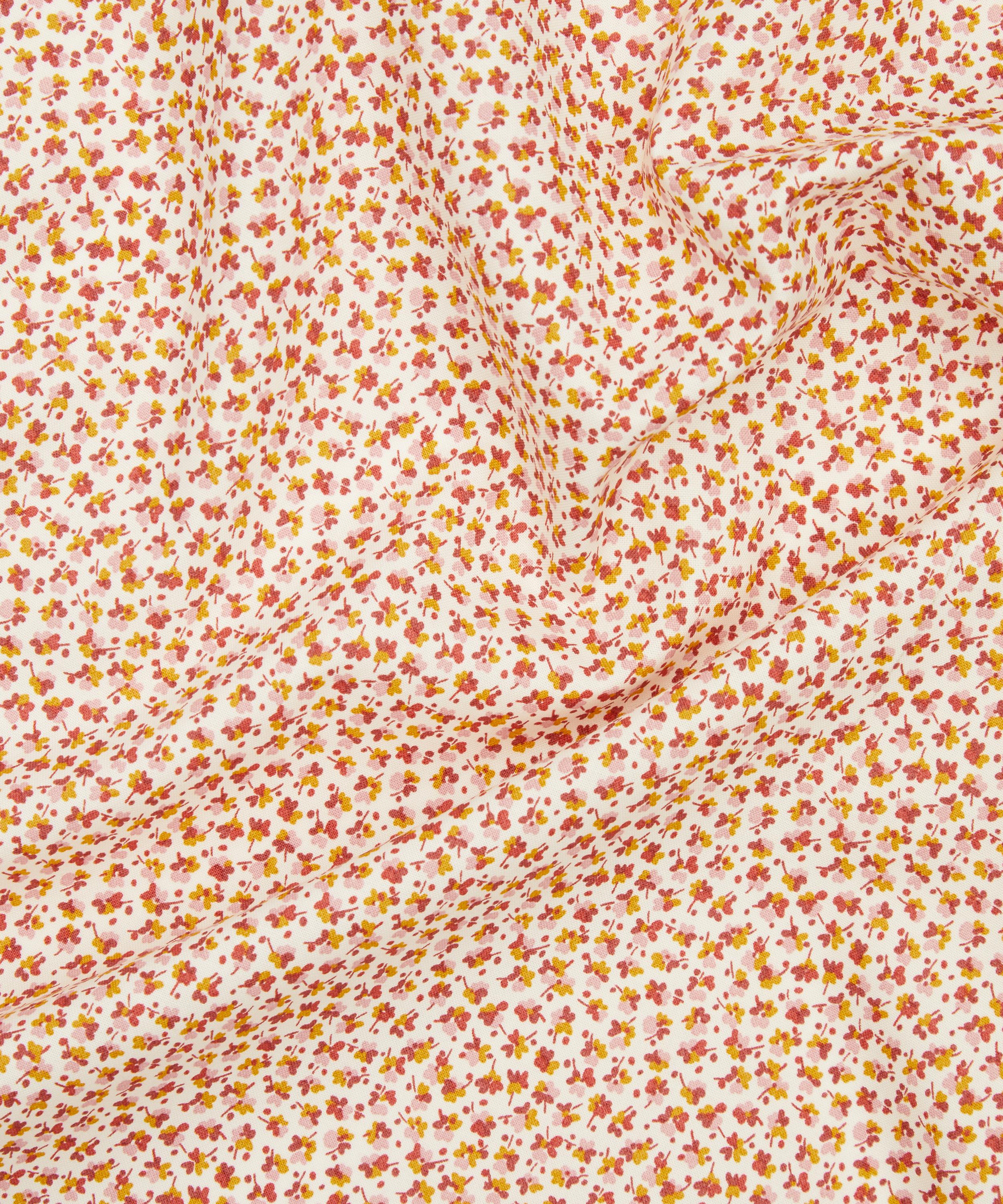 Liberty Fabrics - Clover Speckle Lasenby Quilting Cotton image number 3