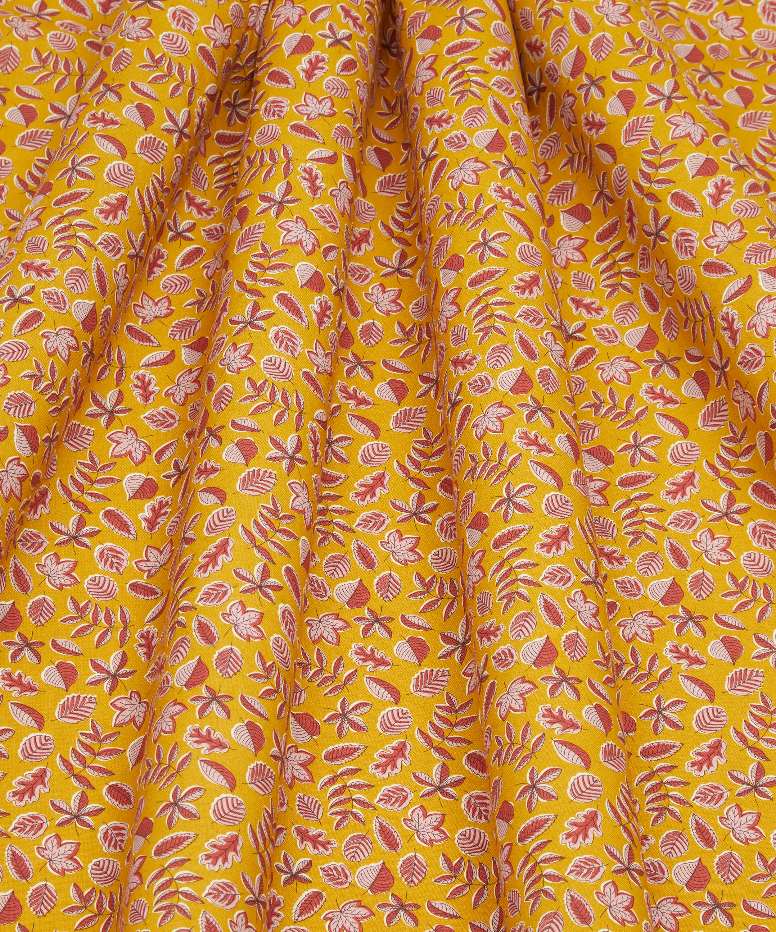 Liberty Fabrics - Leaf Flutter Lasenby Quilting Cotton image number 2