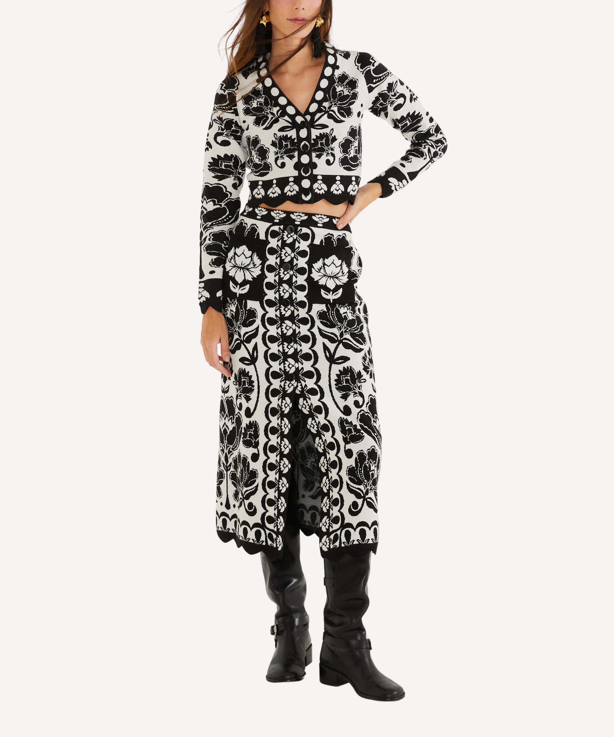 FARM Rio - Black and White Floral Arabesque Knit Top image number 0