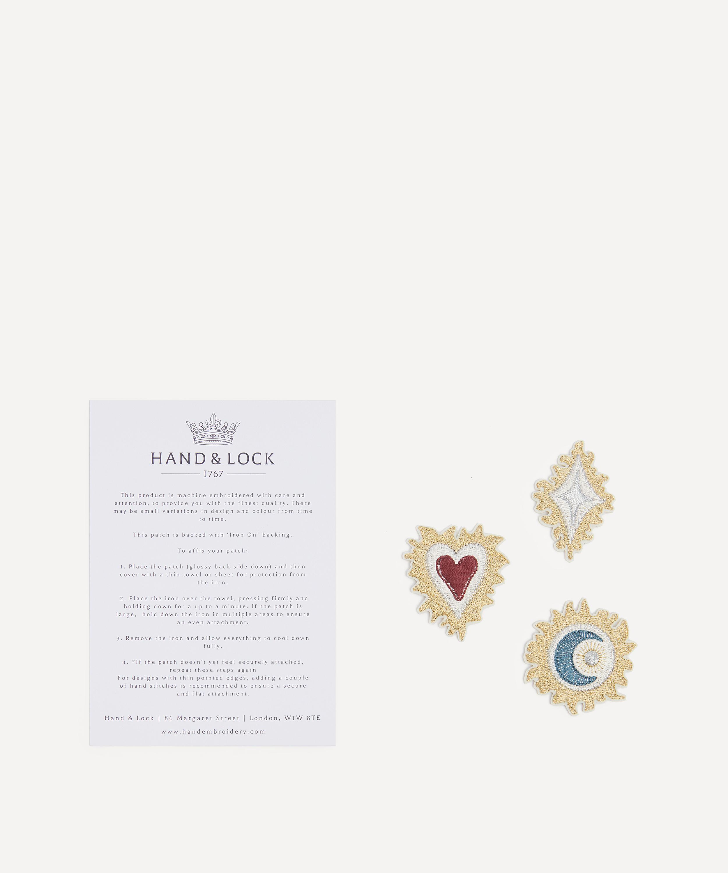 Hand and Lock - The Classic Amulet Set image number 1