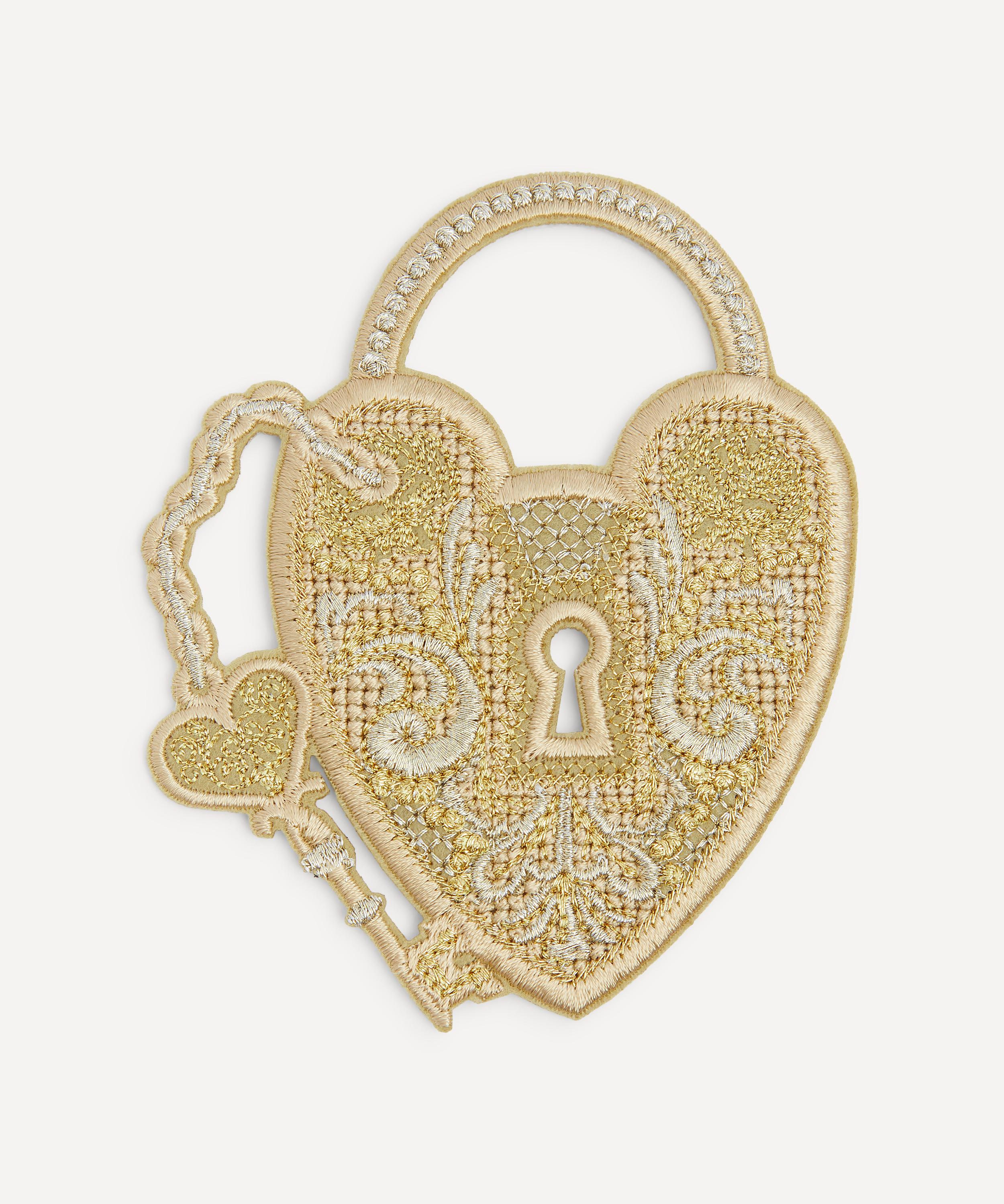 Hand and Lock - The Padlock Patch image number 0