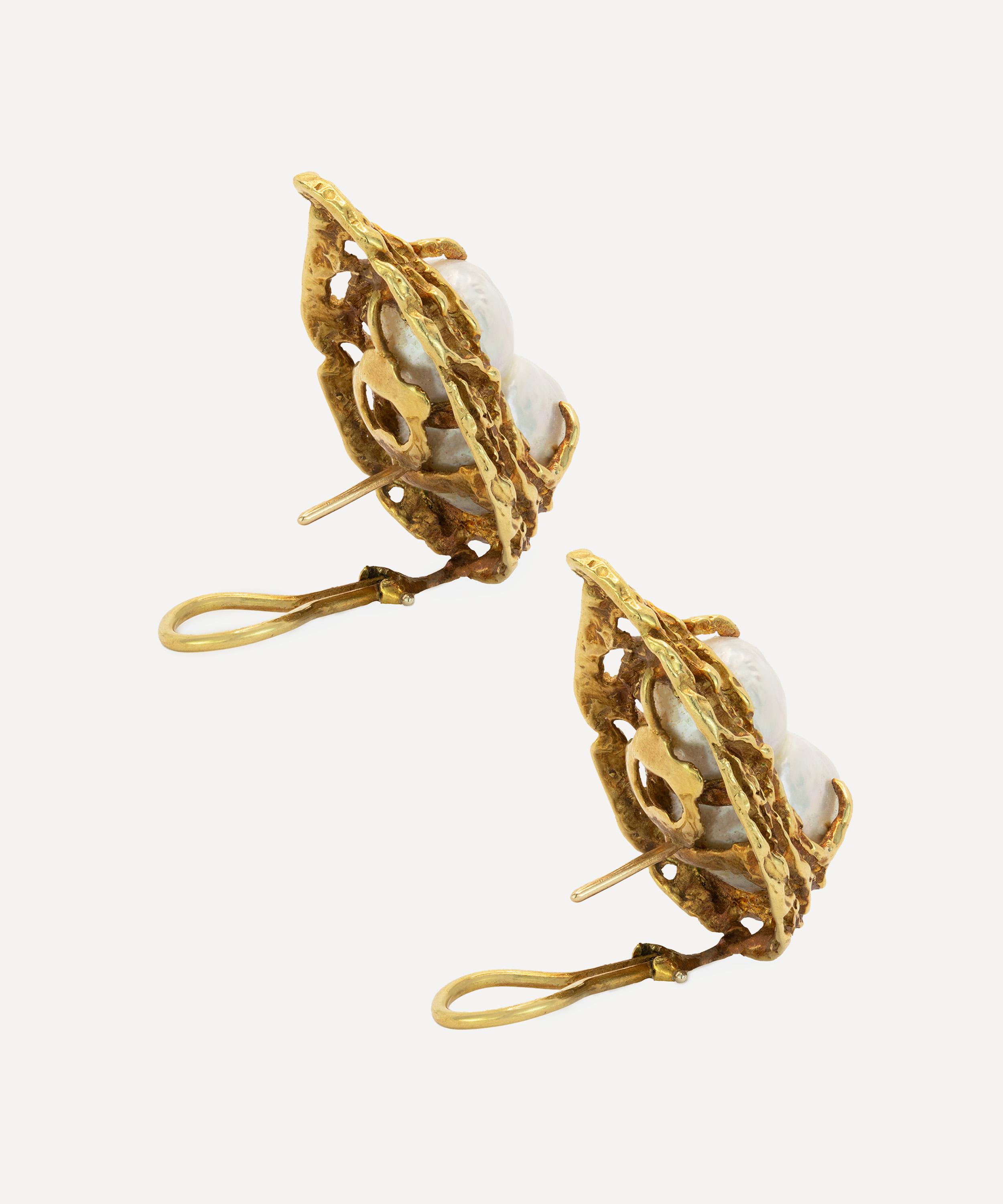 Kojis - 18ct Gold Brutalist Pearl Stud Earrings image number 2