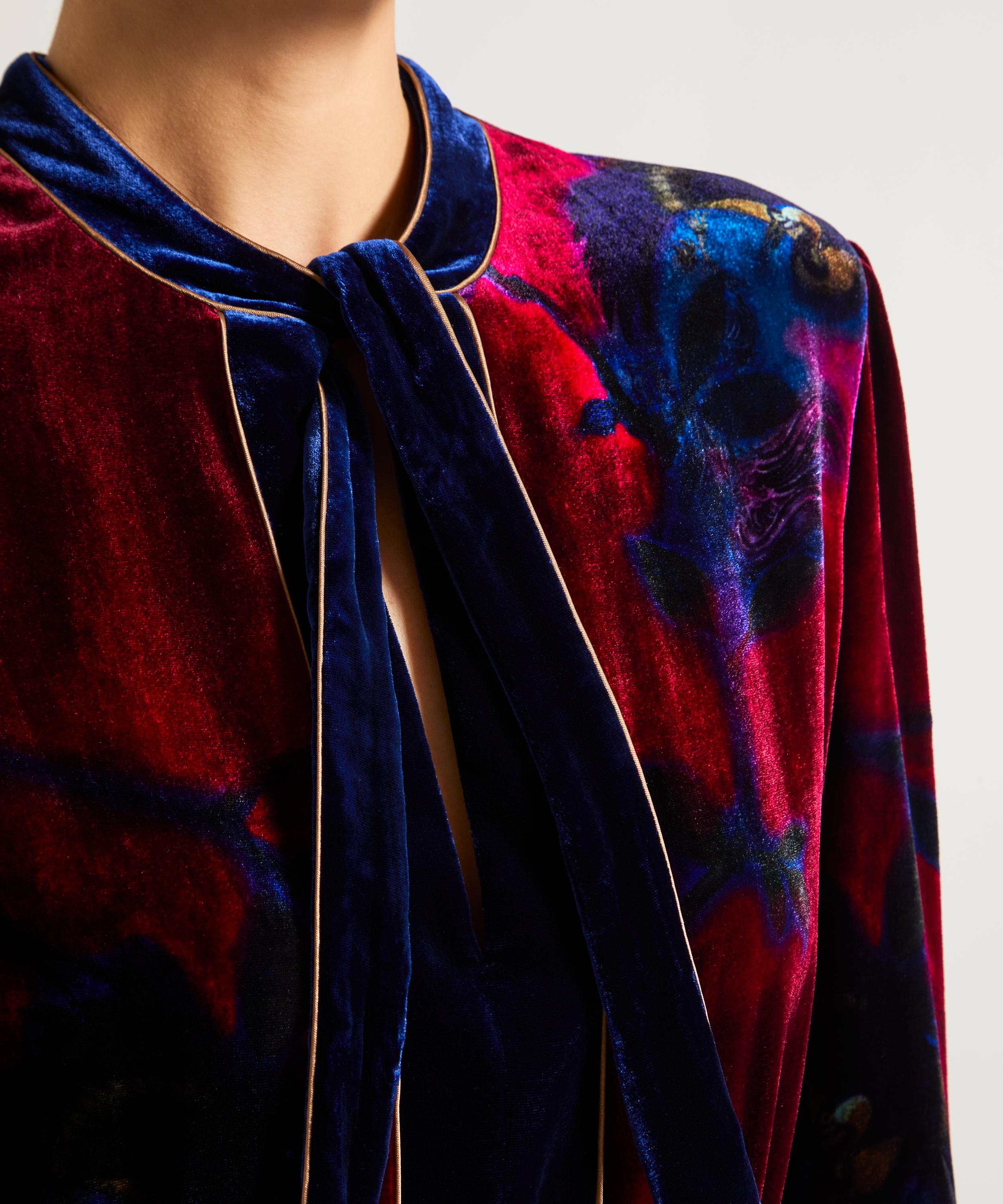 Liberty - HYPERNOVA 150 || Heron Midi Velvet Wrap Dress image number 4