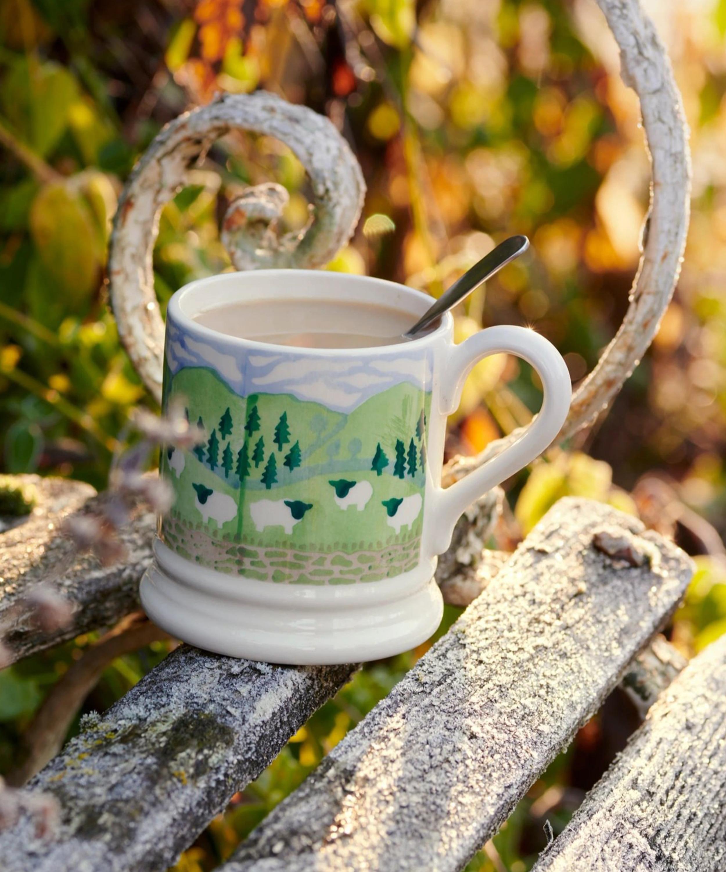 Emma Bridgewater - Mountain Sheep Half-Pint Mug image number 2