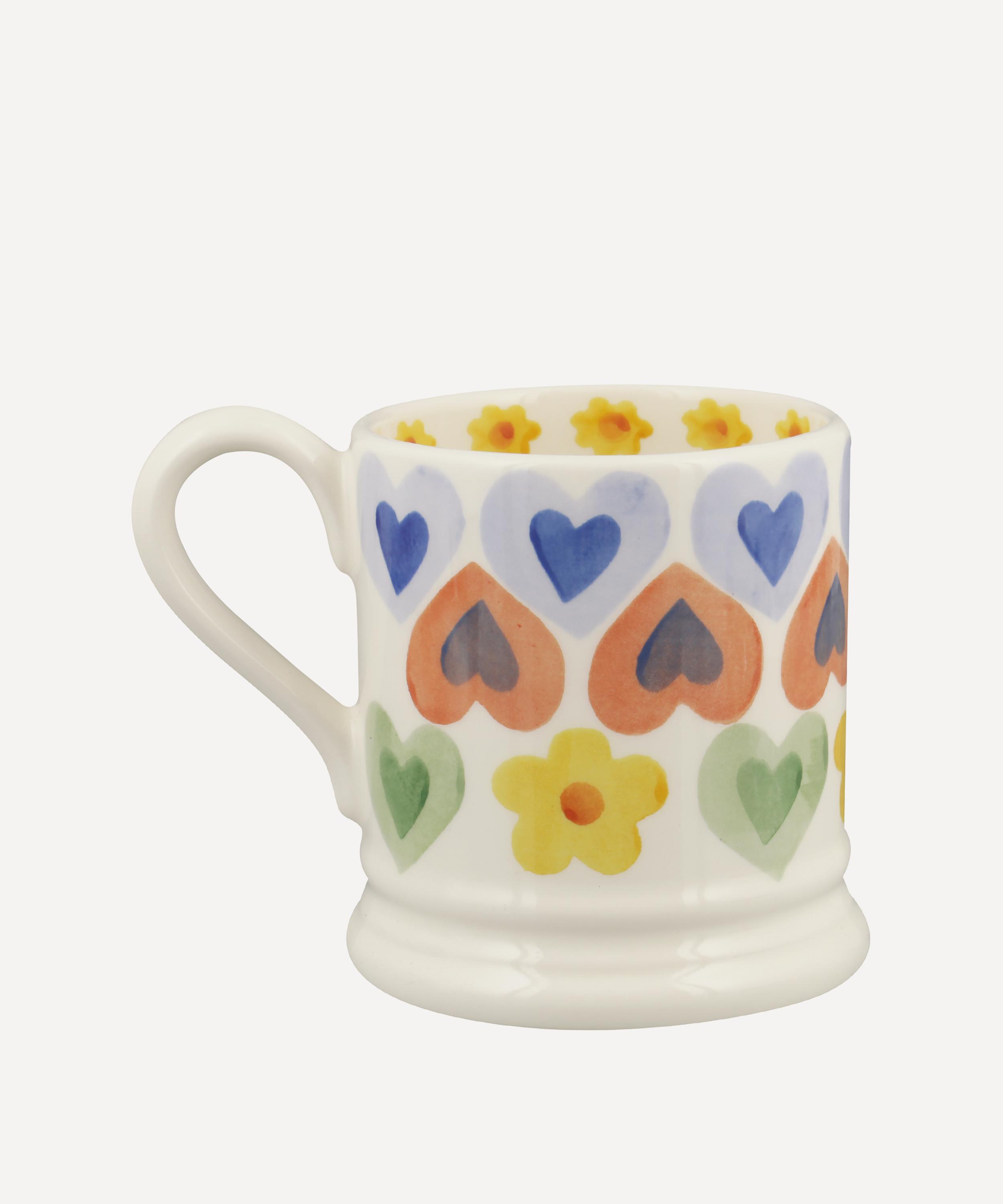 Emma Bridgewater - Hearts and Flowers Half-Pint Mug image number 2
