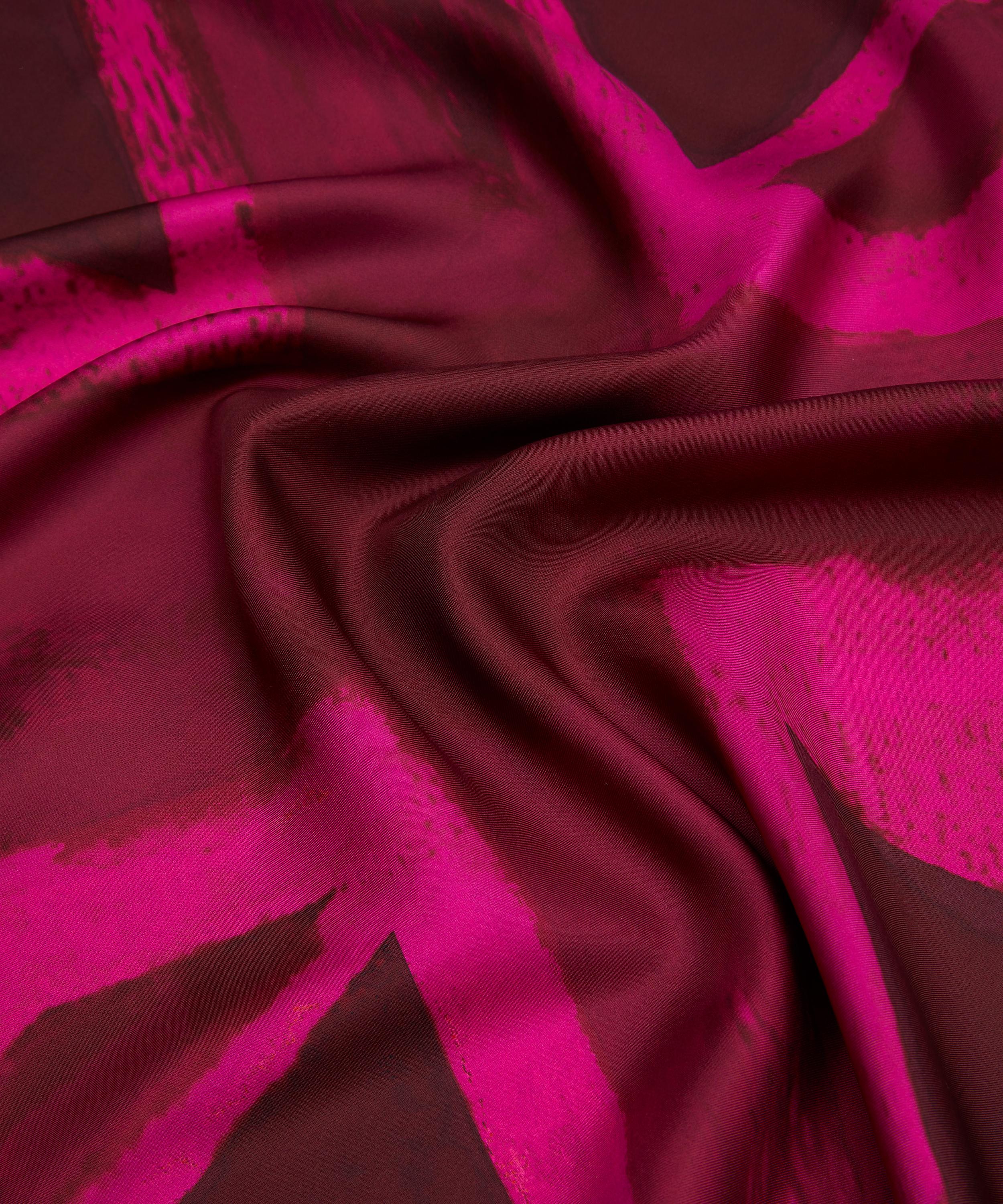 Liberty - HYPERNOVA 150 || Mono Hypernova 90 Silk Scarf image number 4
