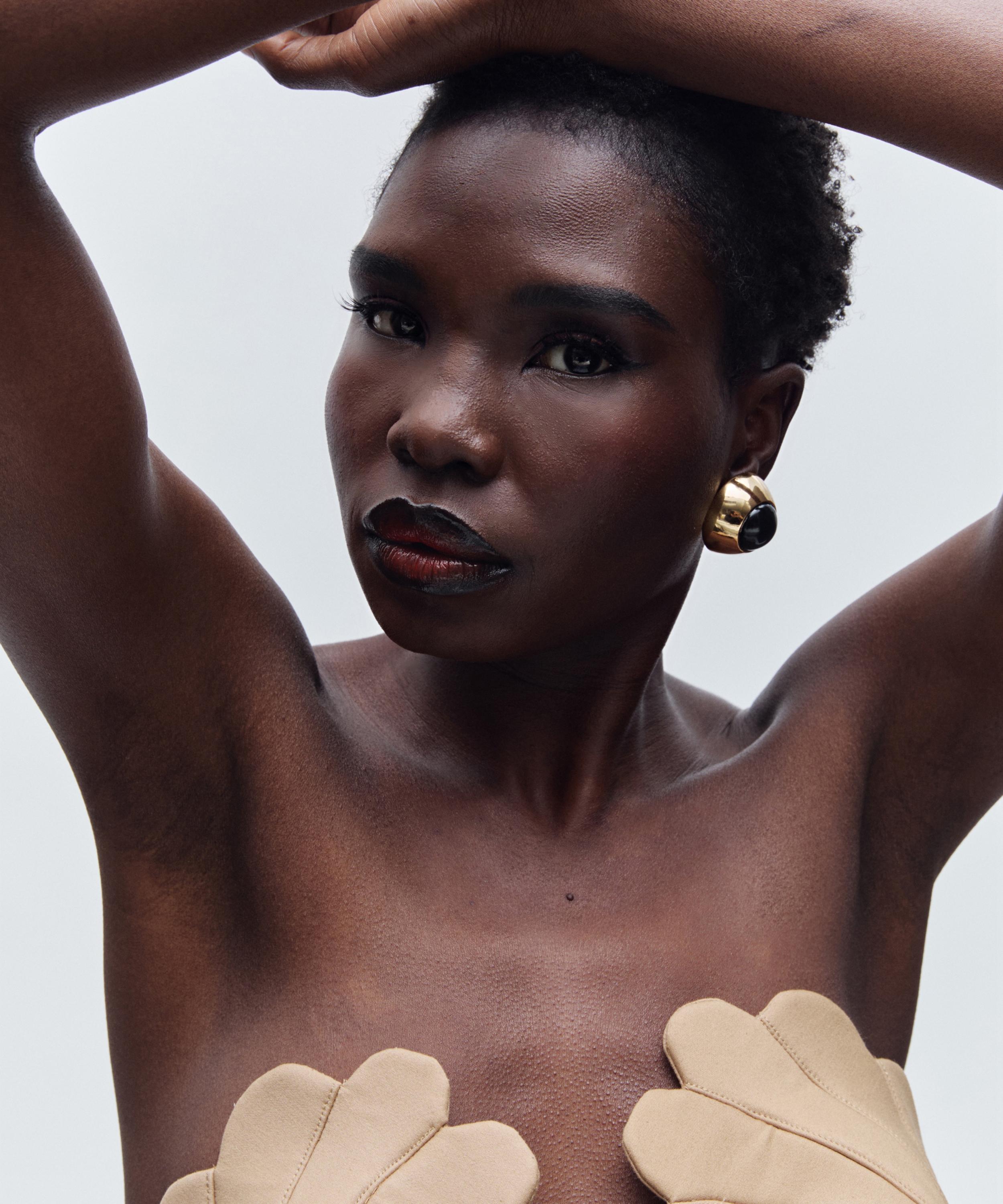 Julietta - 24ct Gold-Plated Bombé Stud Earrings image number 1