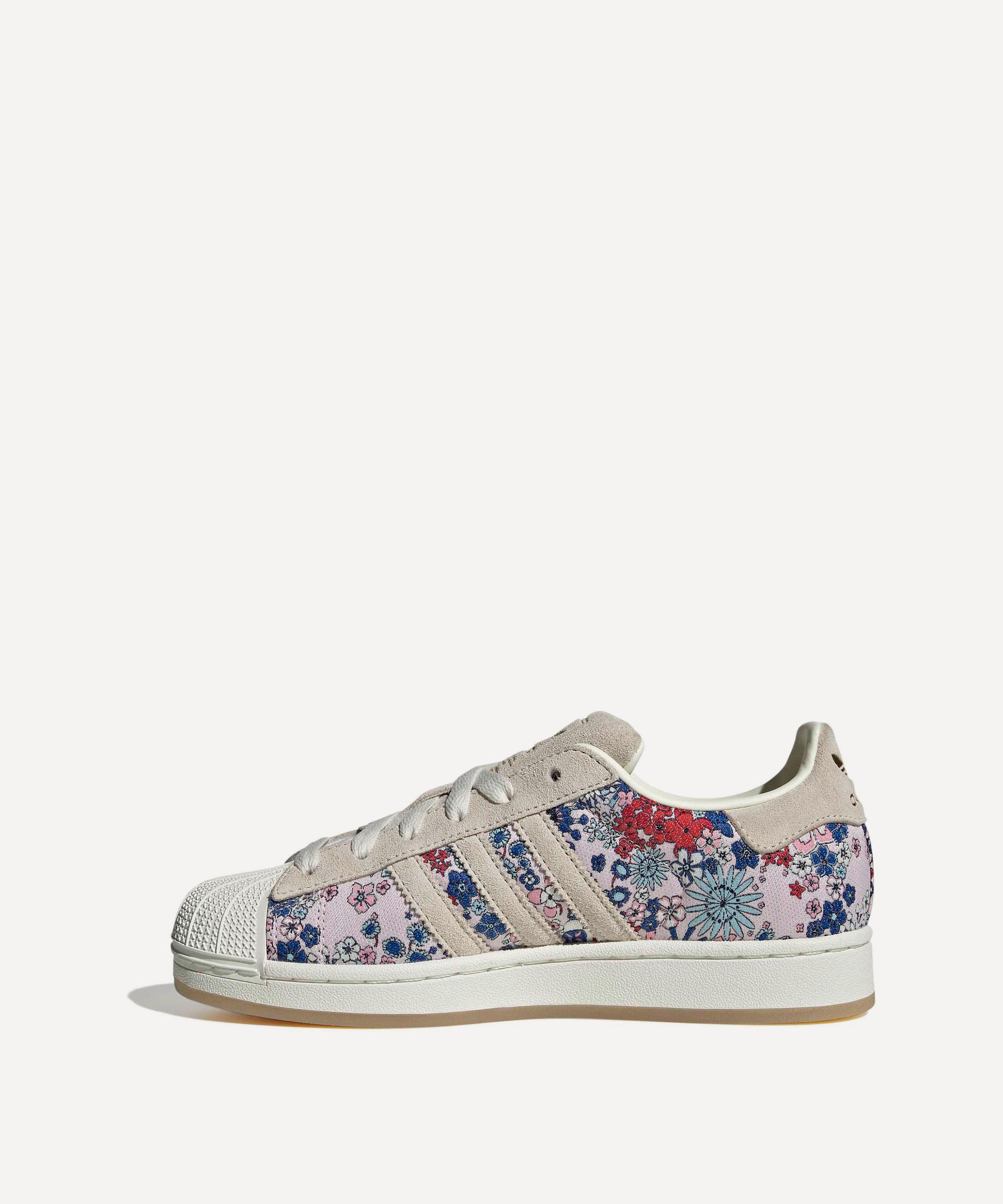 Adidas - x Liberty London Superstar II Shoes image number 4