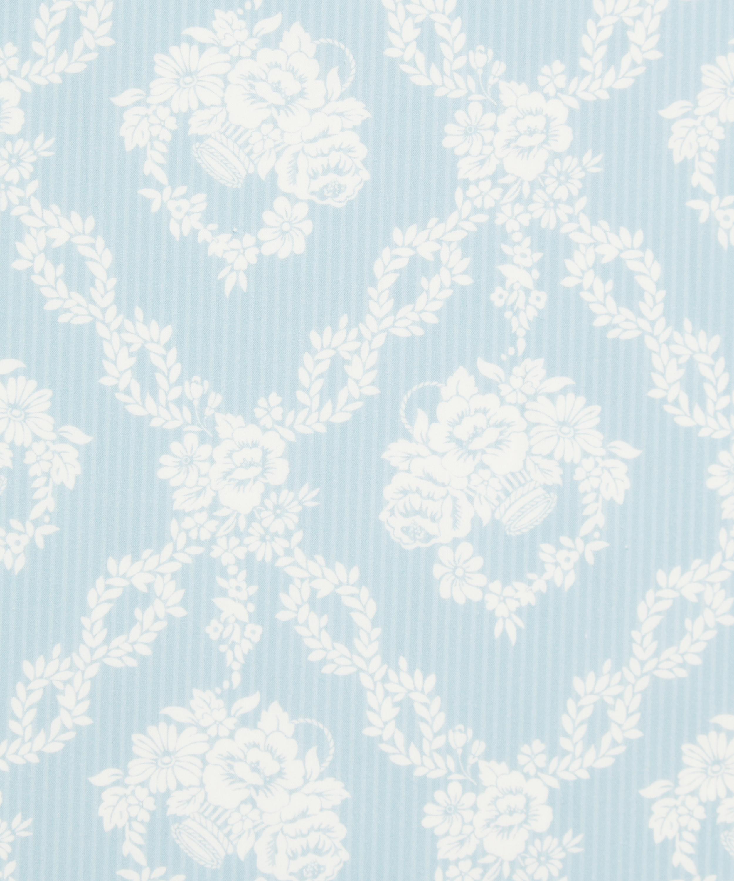 Liberty Fabrics - Liberty Fabrics & Bridgerton Garland Hampers Tana Lawn&trade; Cotton