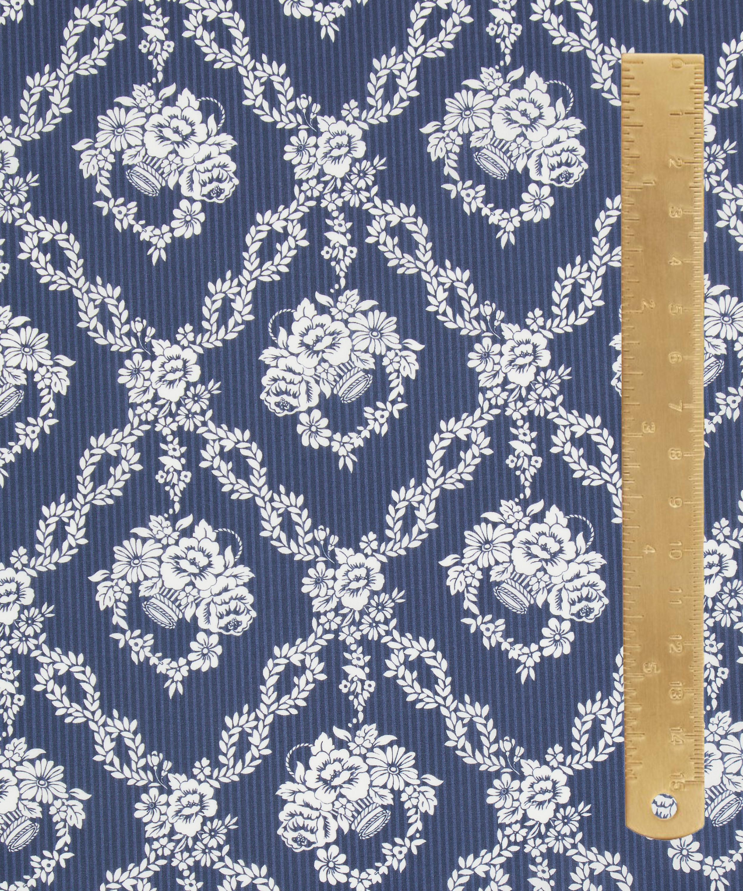 Liberty Fabrics - Liberty Fabrics & Bridgerton Garland Hampers Tana Lawn&trade; Cotton image number 4