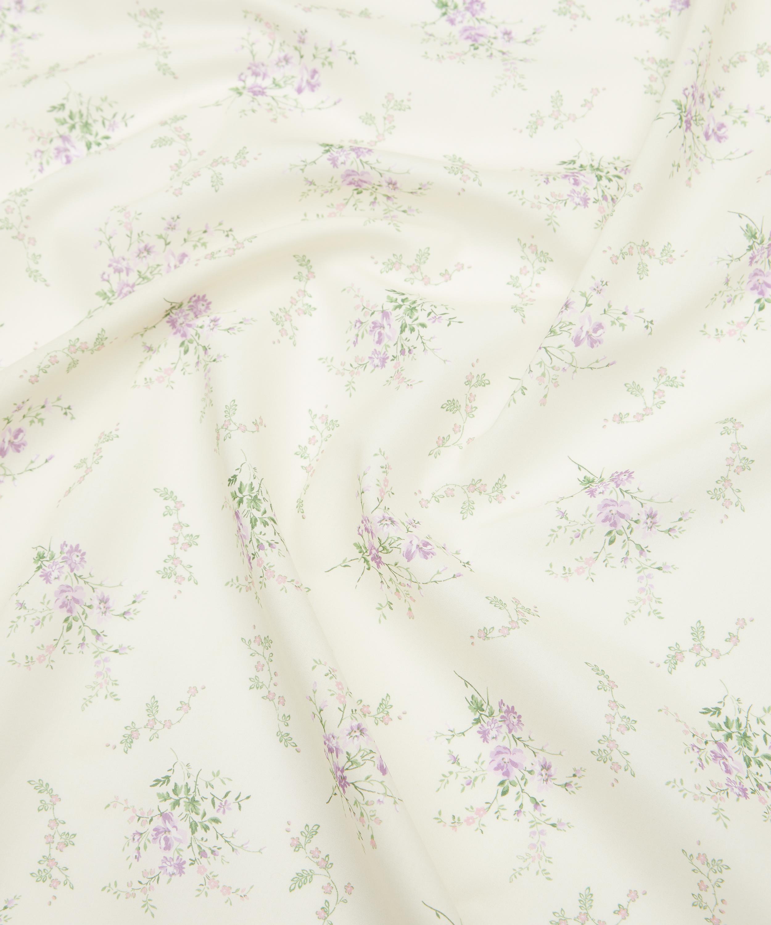 Liberty Fabrics - Liberty Fabrics & Bridgerton Garden Blooms Tana Lawn&trade; Cotton image number 3