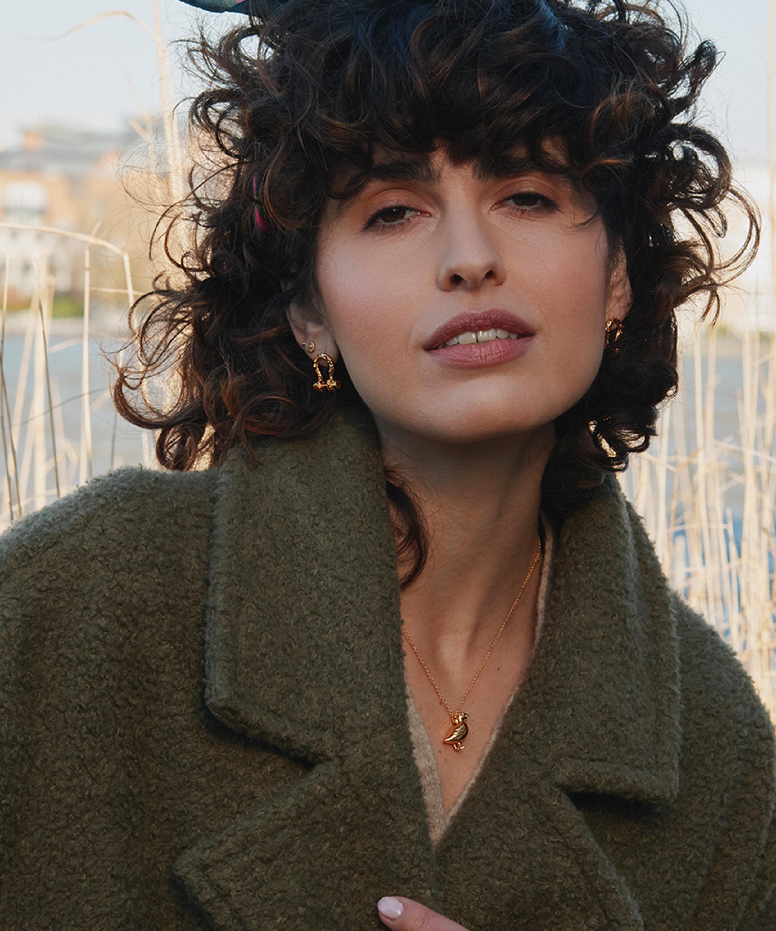 Alex Monroe - 22ct Gold-Plated Puffin Pendant Necklace image number 1