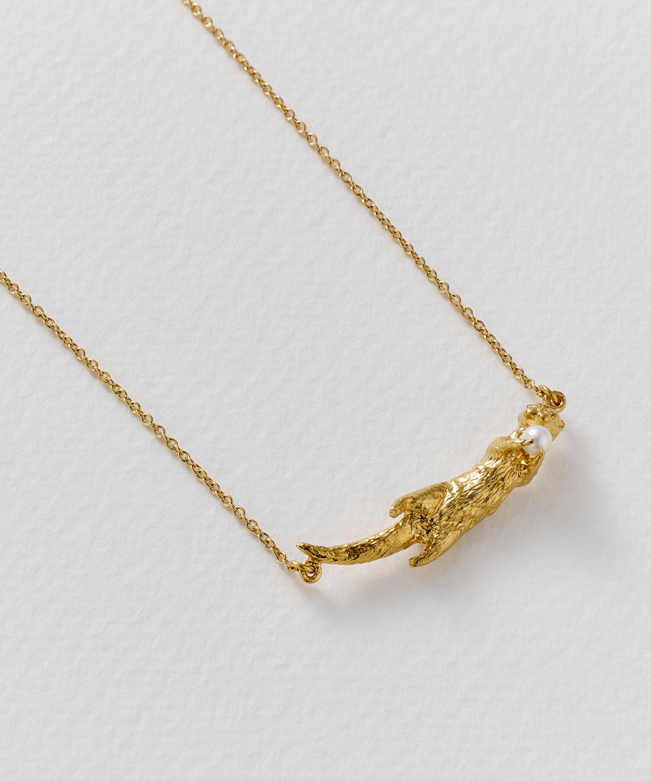Alex Monroe - 22ct Gold-Plated Otter & Pearl Inline Necklace image number 2