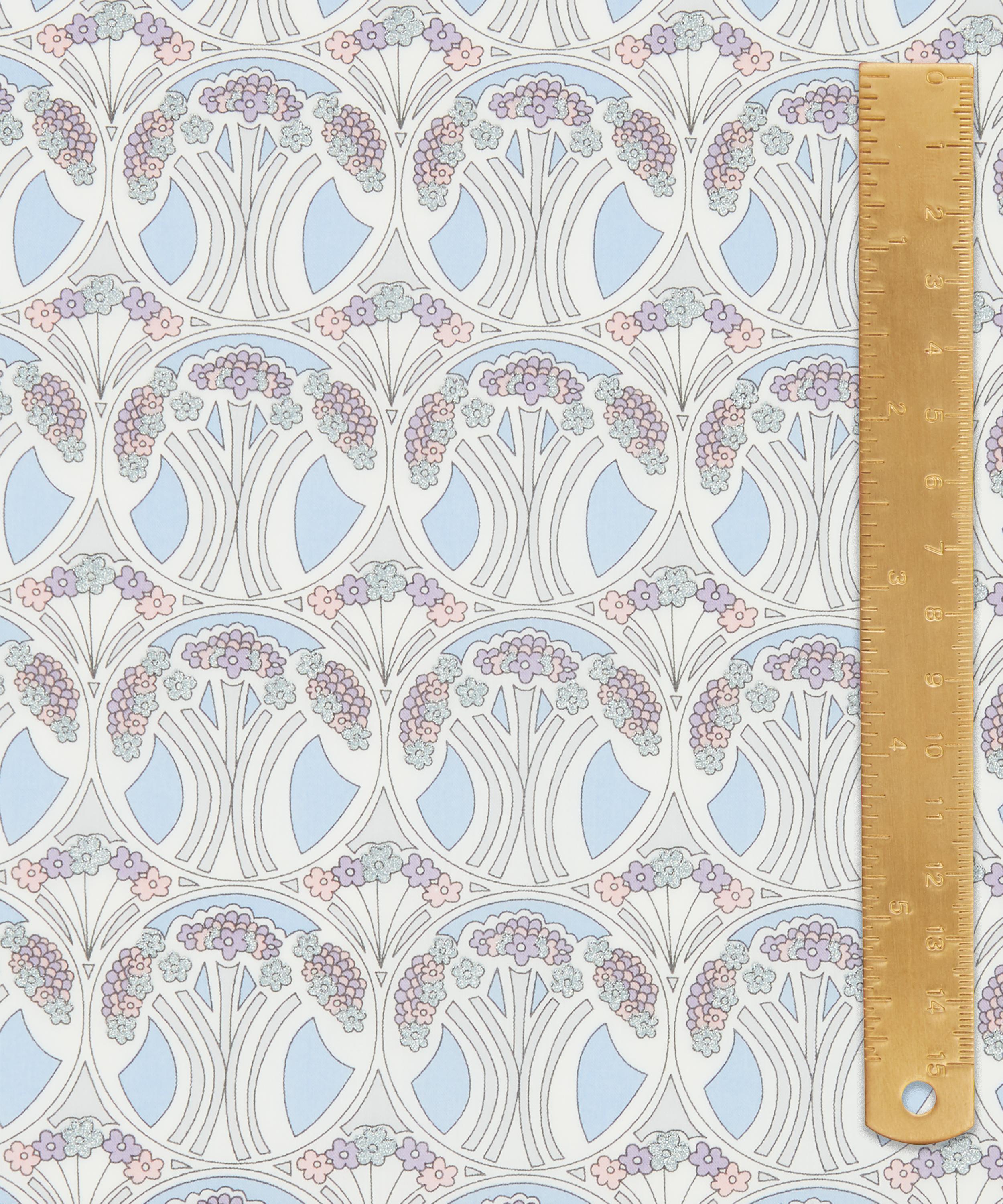 Liberty Fabrics - Mauverina Tana Lawn&trade; Cotton image number 4