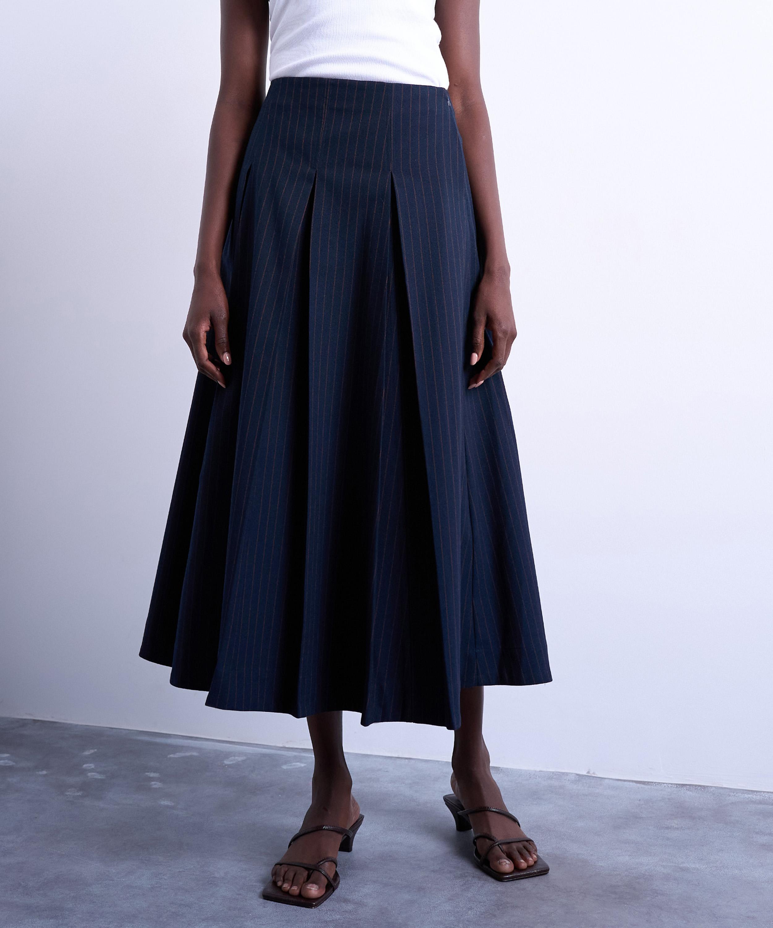 TOPSHOP - Pleated Navy Rust Stripe Midi Skirt image number 2