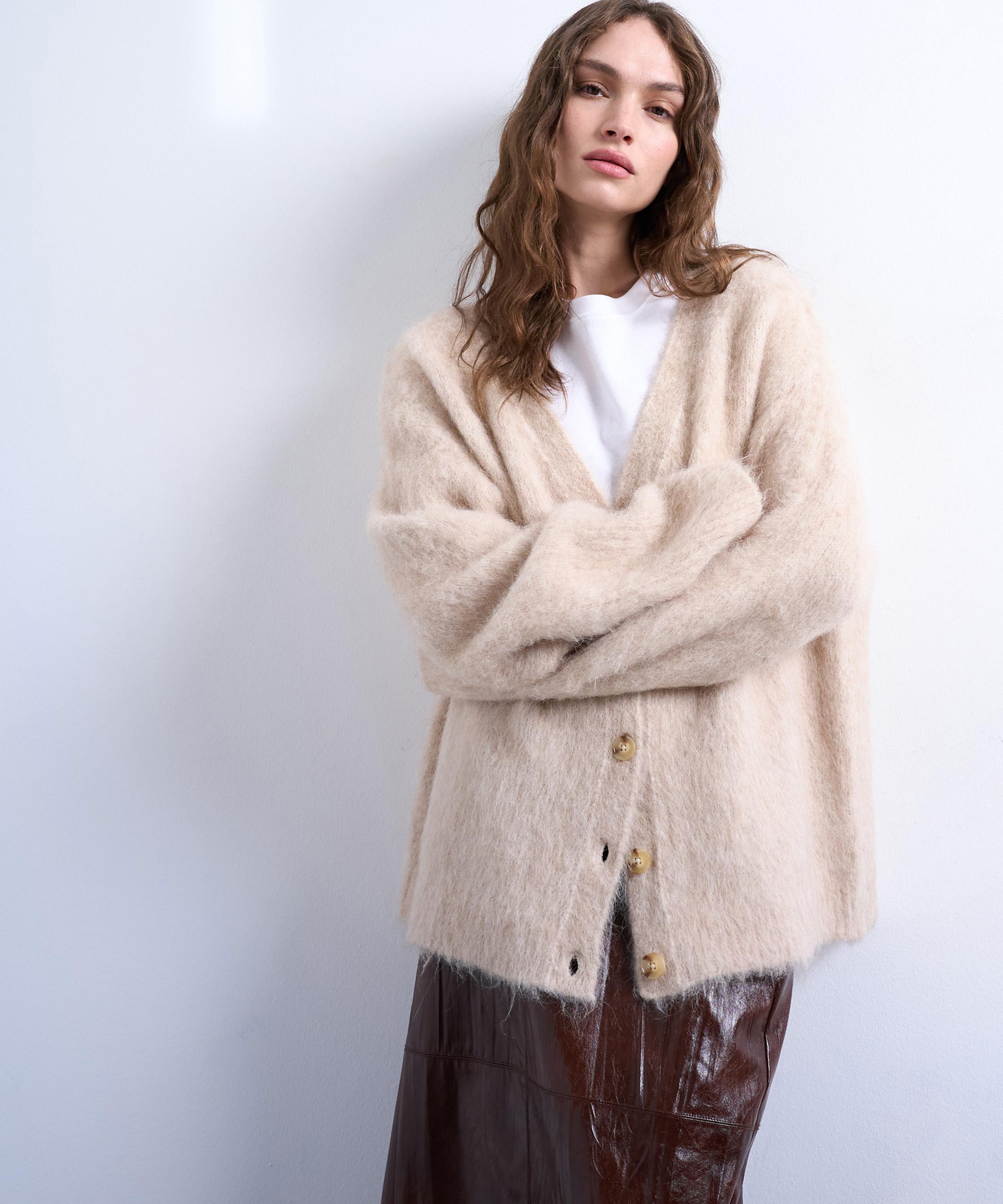 TOPSHOP - Beige Knitted Premium Alpaca Cardigan image number 1