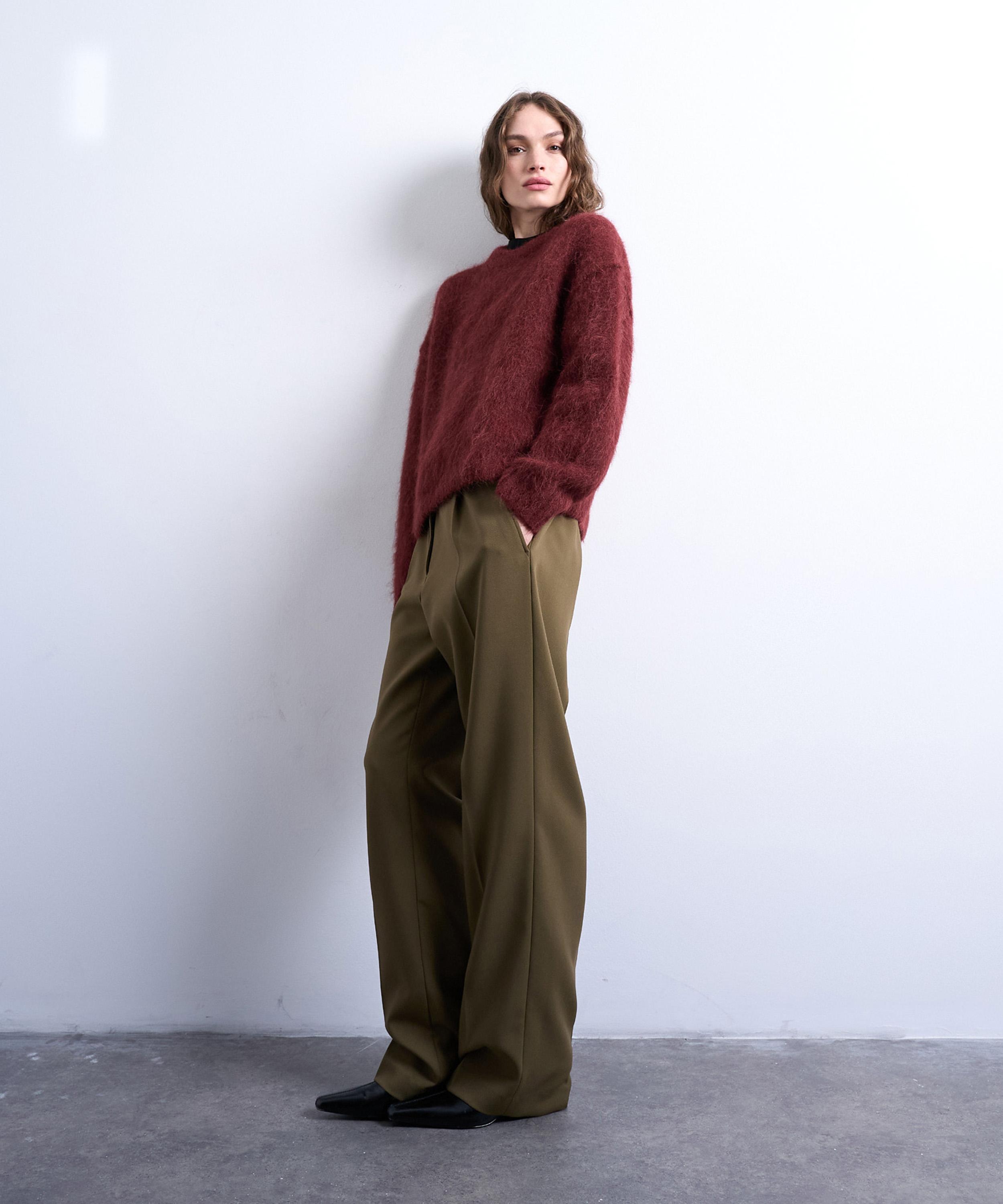 TOPSHOP - Burgundy Knitted Premium Alpaca Crew-Neck Boxy Jumper image number 1