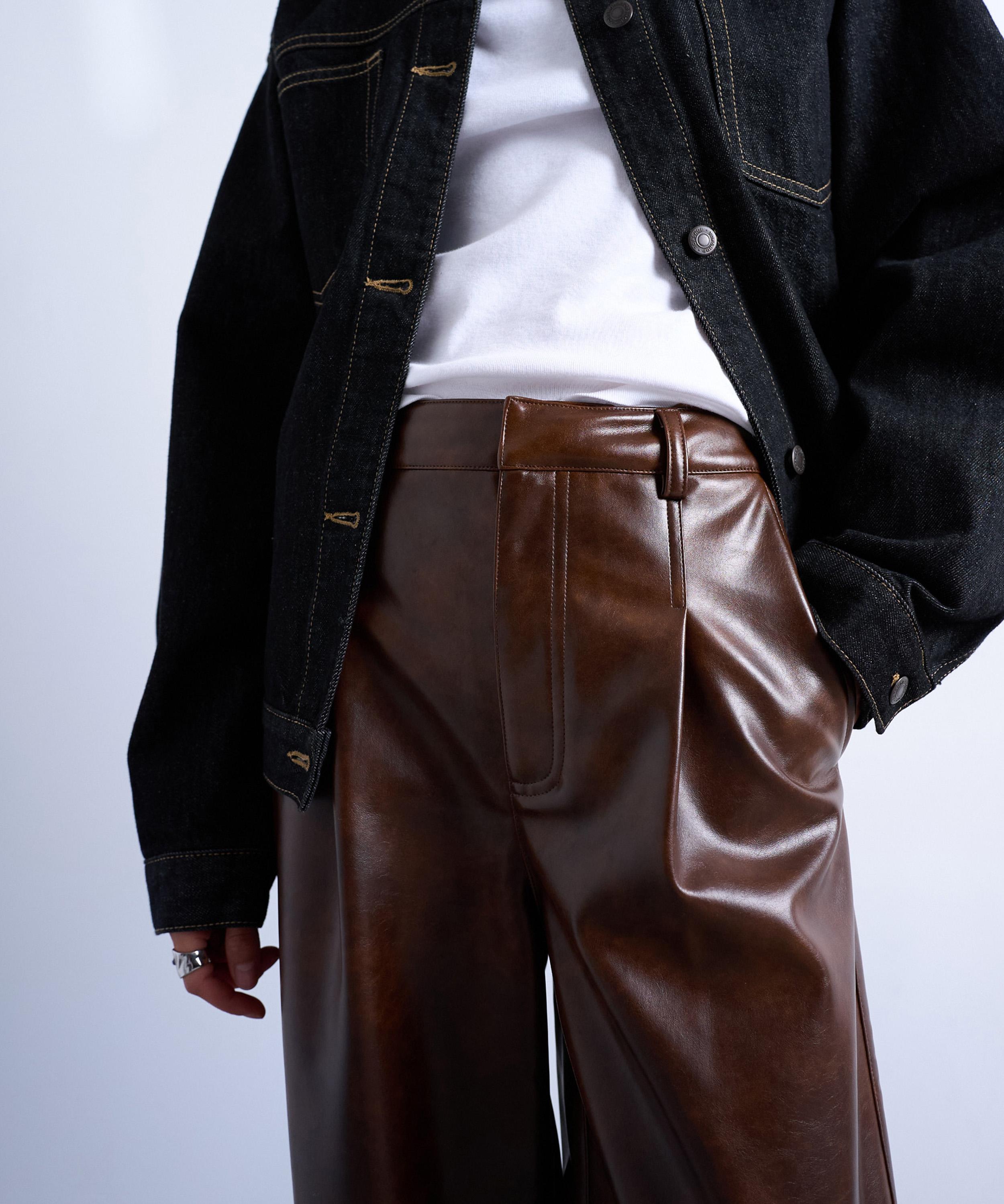 TOPSHOP - Faux Leather Pleated Straight Leg Trousers image number 2