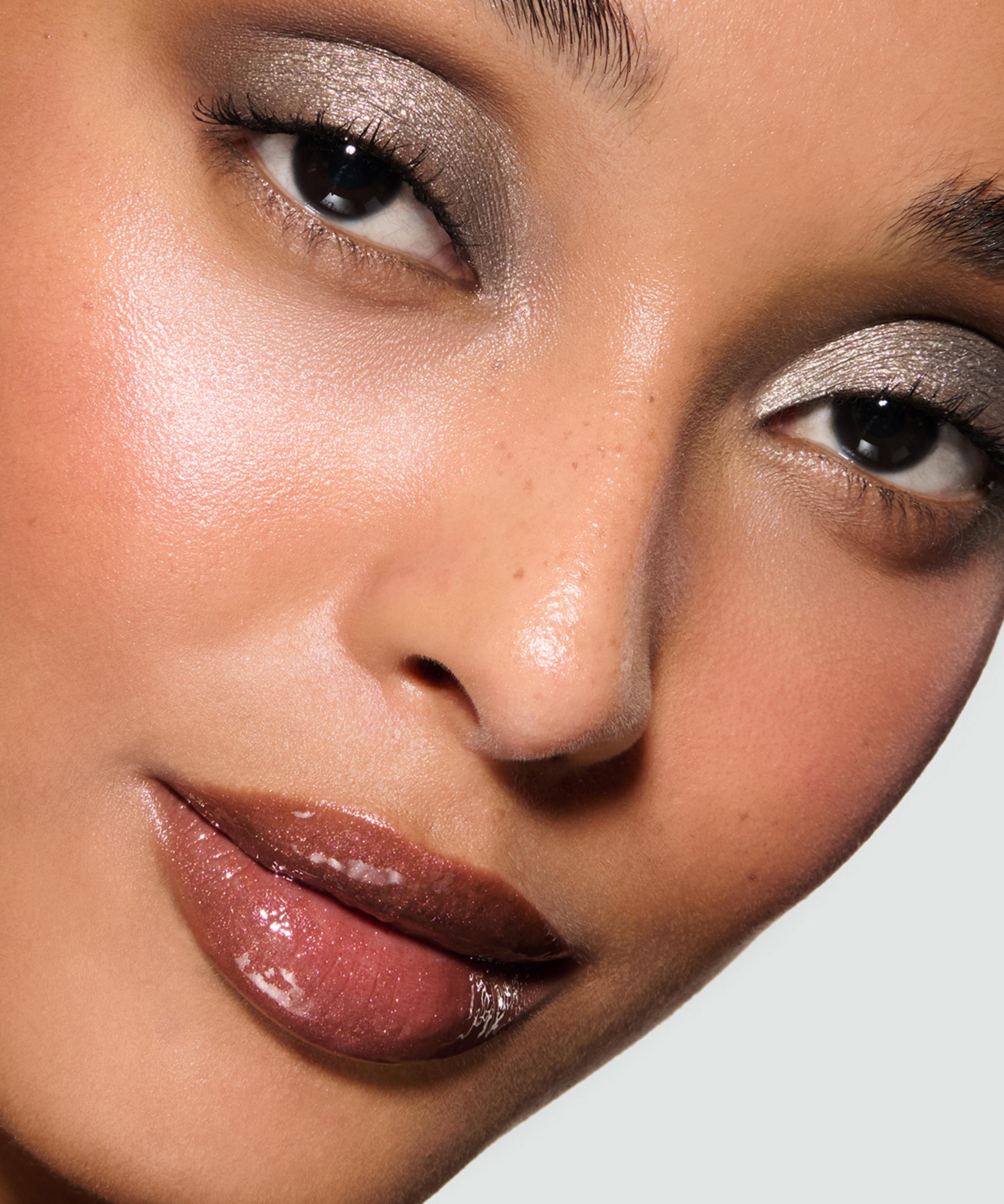 Lisa Eldridge Beauty - Gloss Embrace Limited Edition Sequin Lip Gloss 4.5ml image number 1