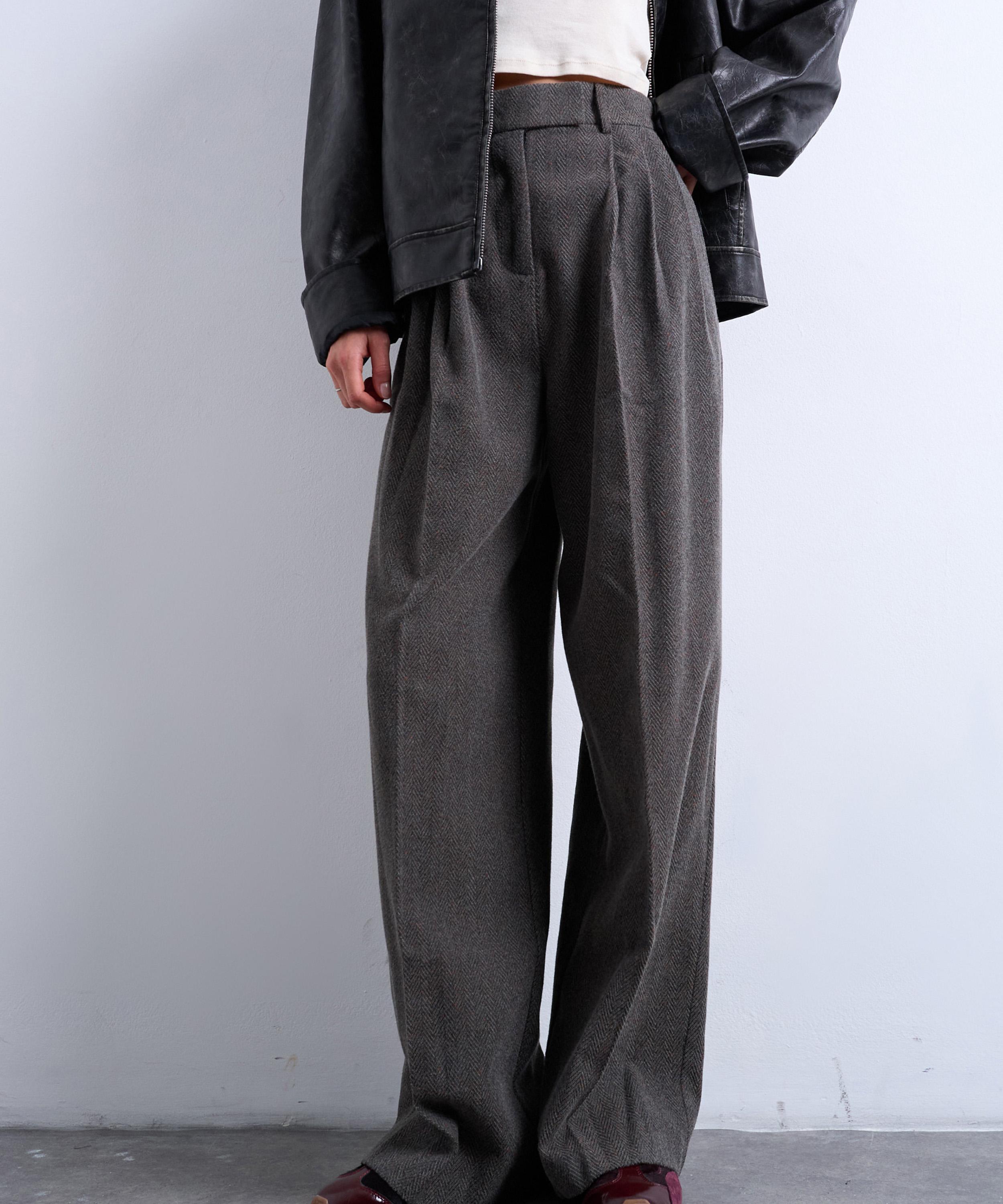 TOPSHOP - High Waisted Herringbone Pleated Front Trousers