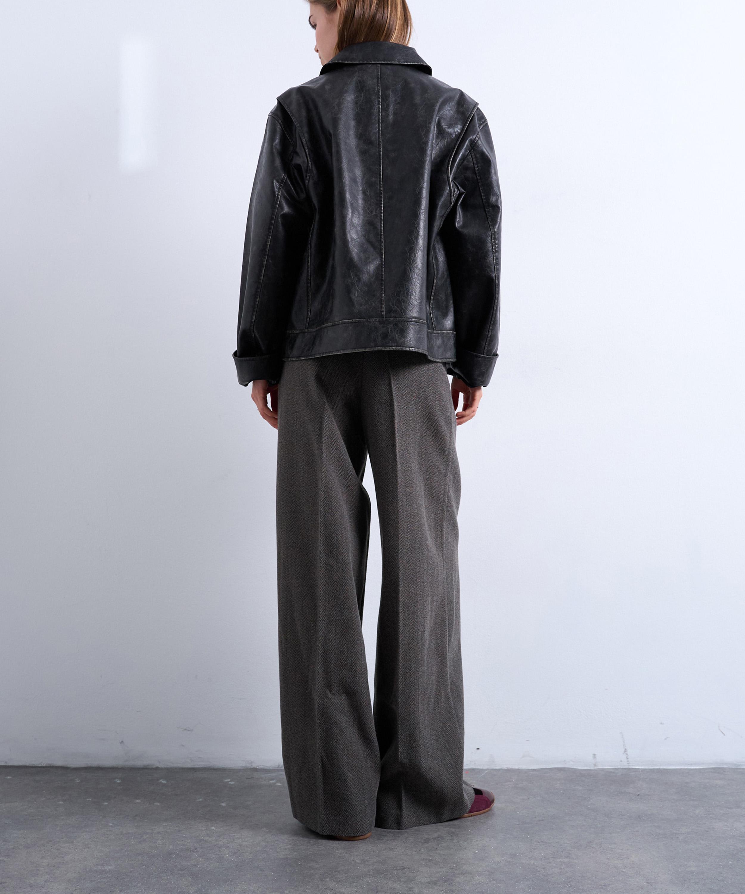 TOPSHOP - High Waisted Herringbone Pleated Front Trousers image number 4