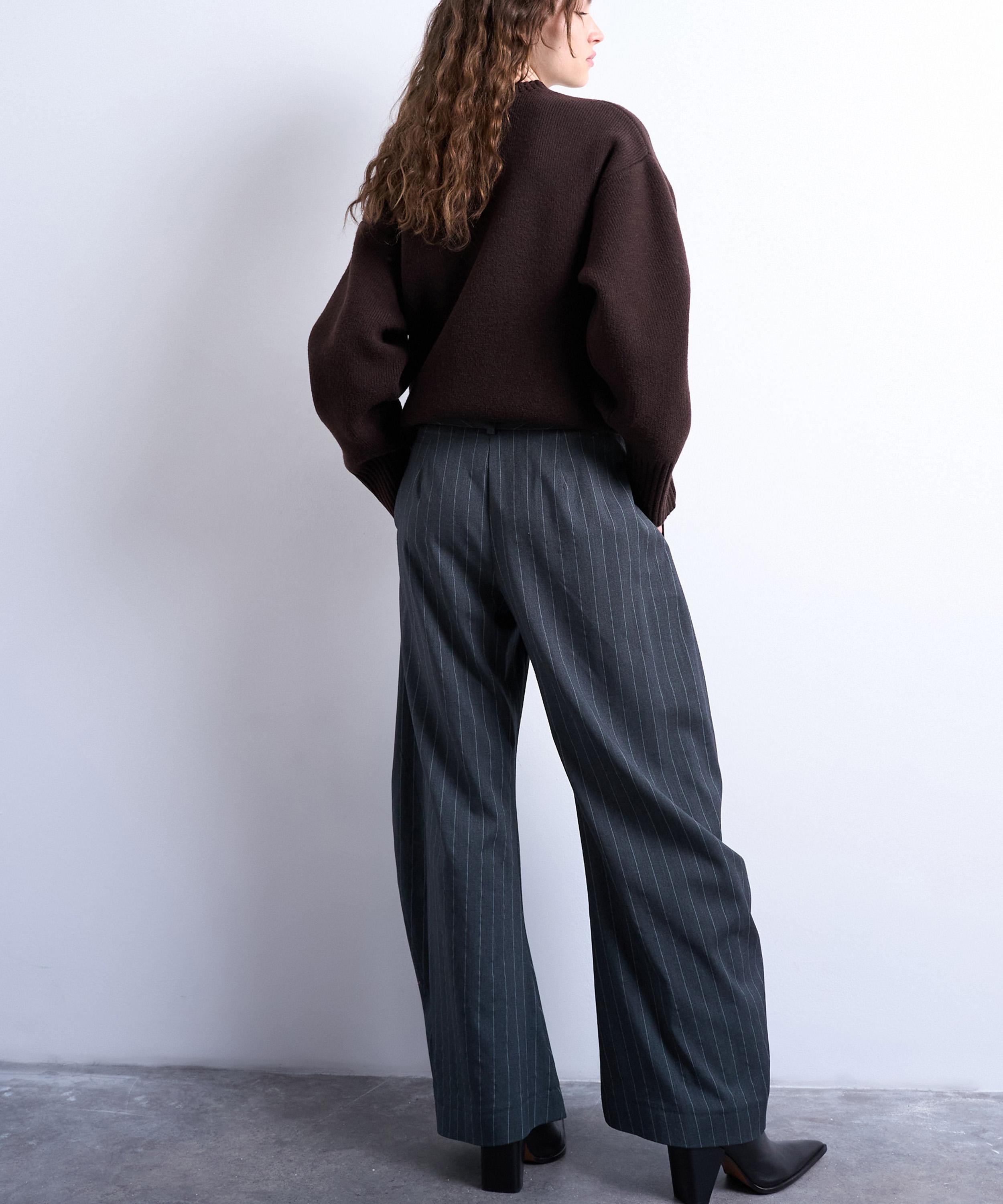 TOPSHOP - Tailored Stripe Barrel Leg Trousers image number 4