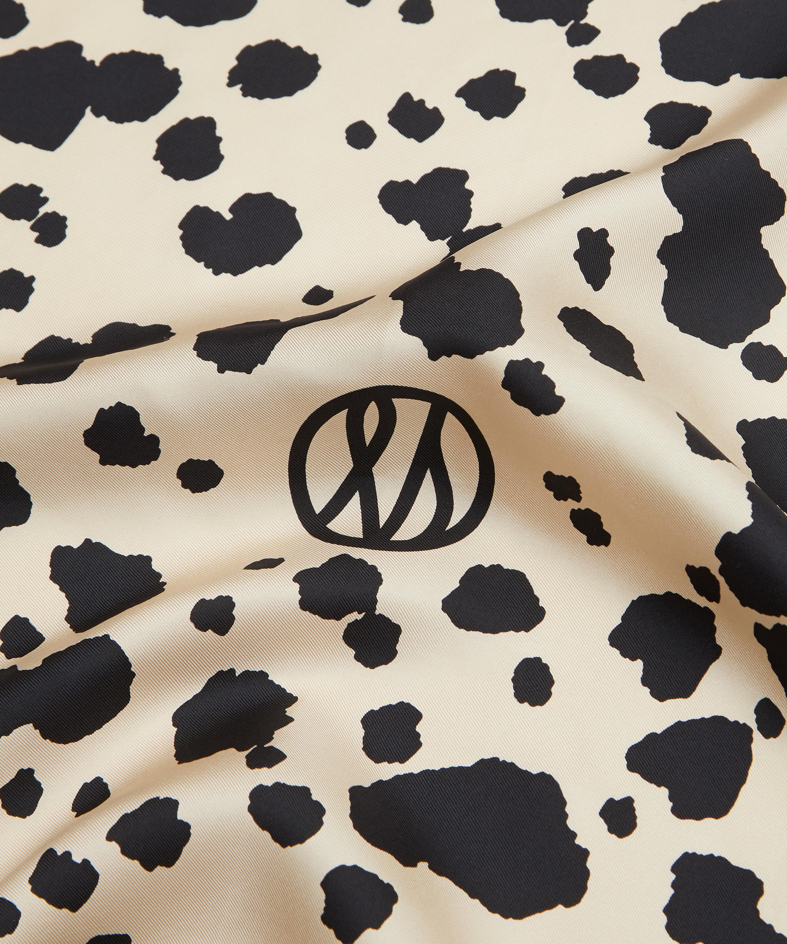Lescarf - Dalmatian Print 50x50 Silk Scarf image number 3
