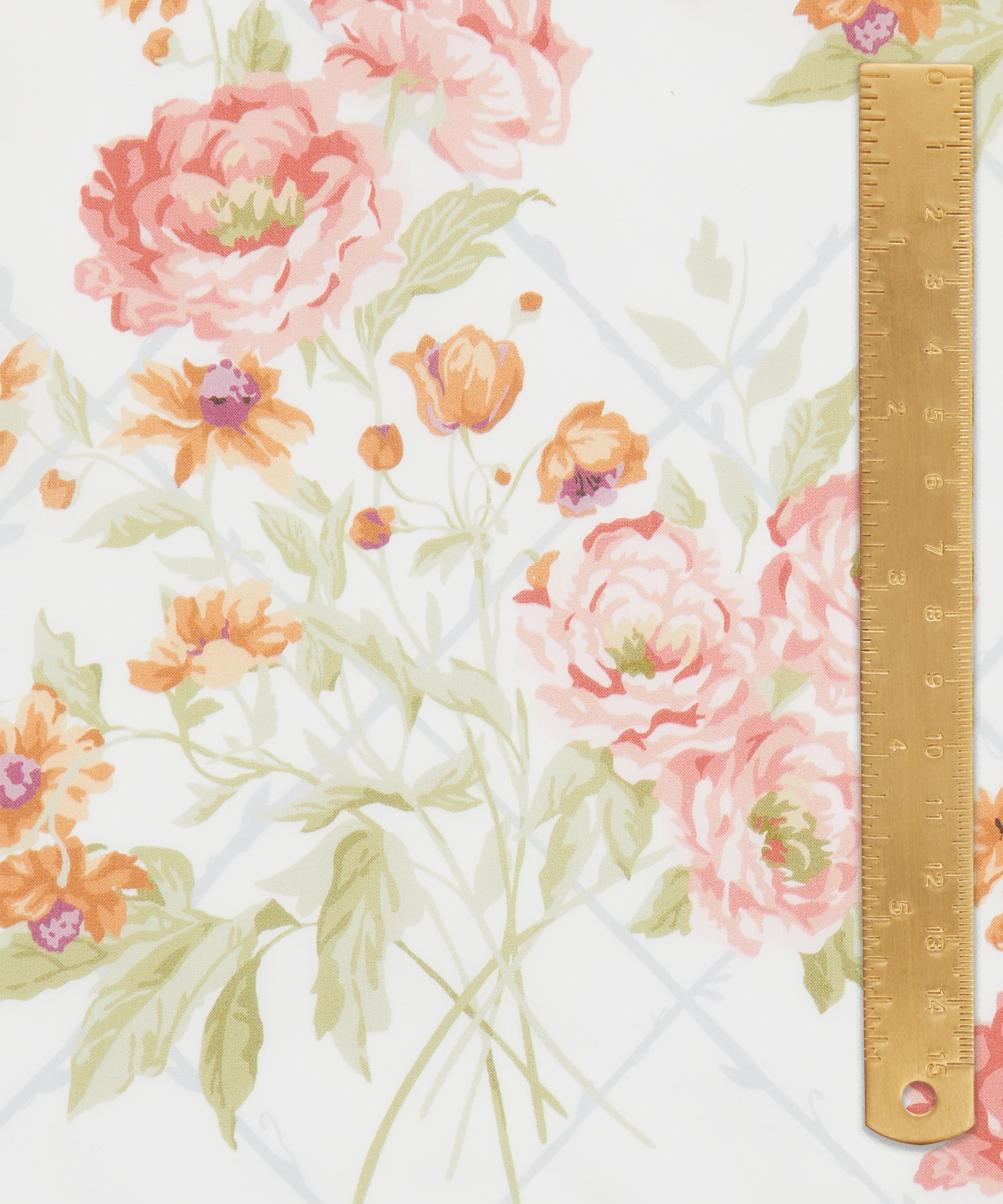 Liberty Fabrics - Liberty Fabrics & Bridgerton Blenheim Garden Tana Lawn&trade; Cotton image number 4