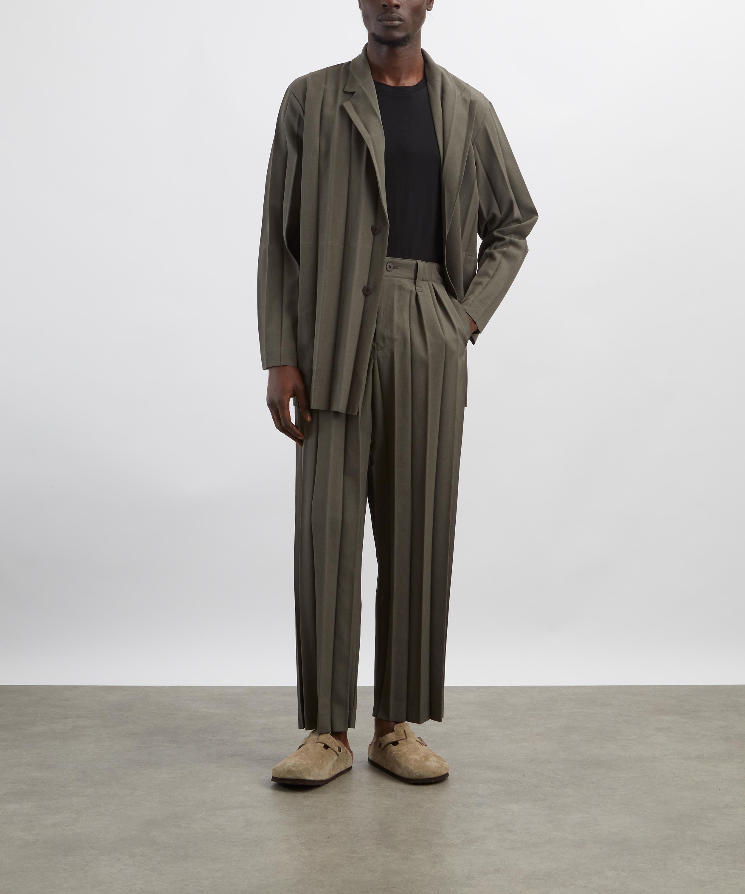 HOMME PLISSÉ ISSEY MIYAKE - EDGE ENSEMBLE Pleated Trousers image number 1