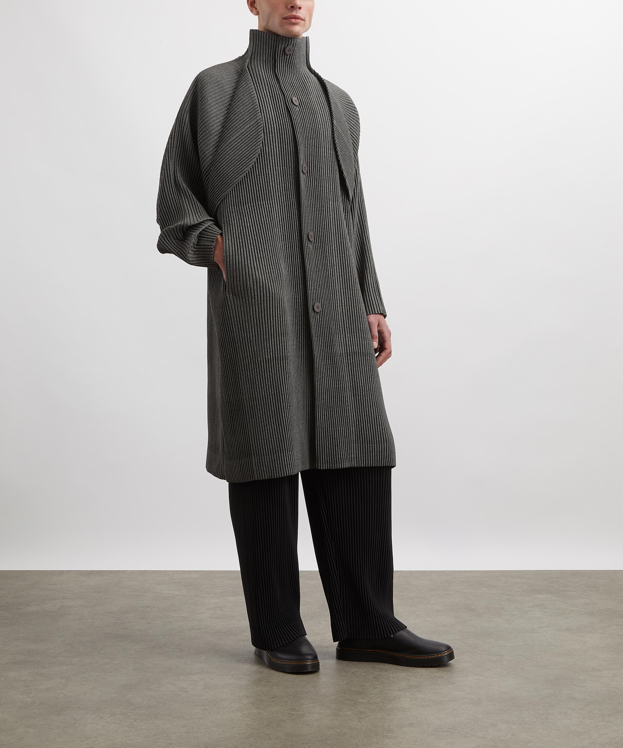 HOMME PLISSÉ ISSEY MIYAKE - Pleated Half Zip Top image number 1