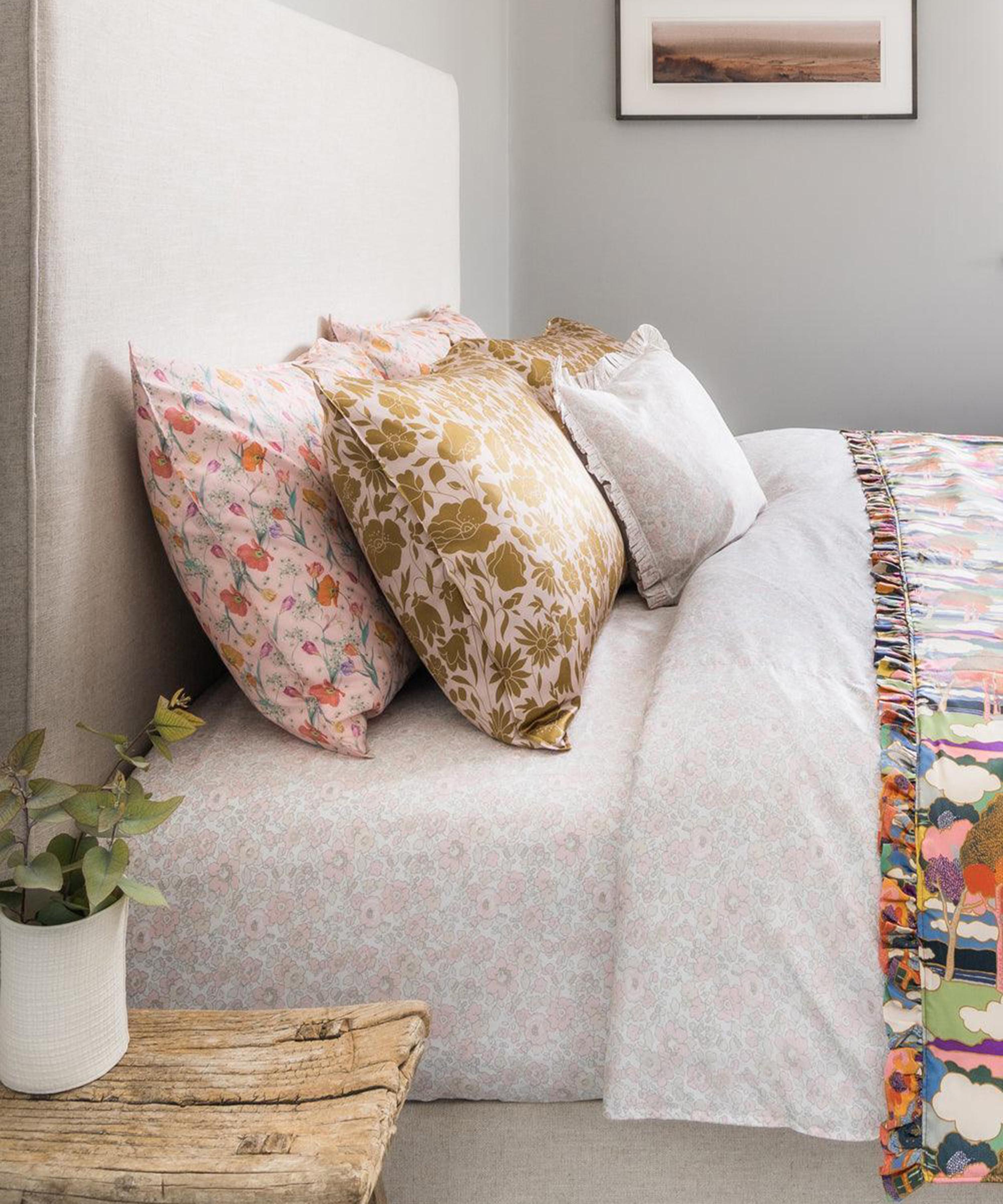 Coco & Wolf - Betsy Lace Bonneville Double Fitted Sheet image number 1