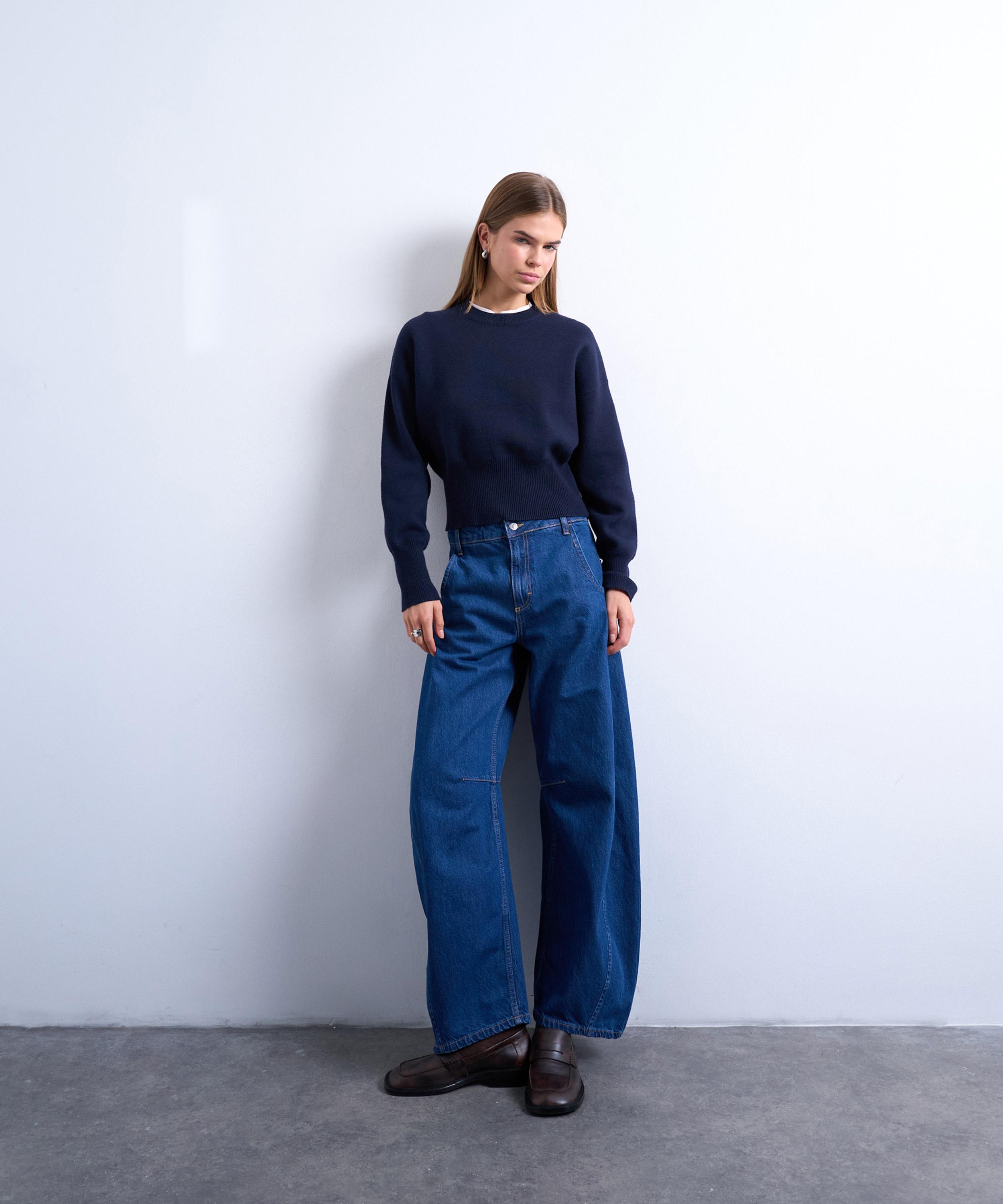TOPSHOP - Indigo Rinse Horseshoe High Rise Barrel Jeans image number 1
