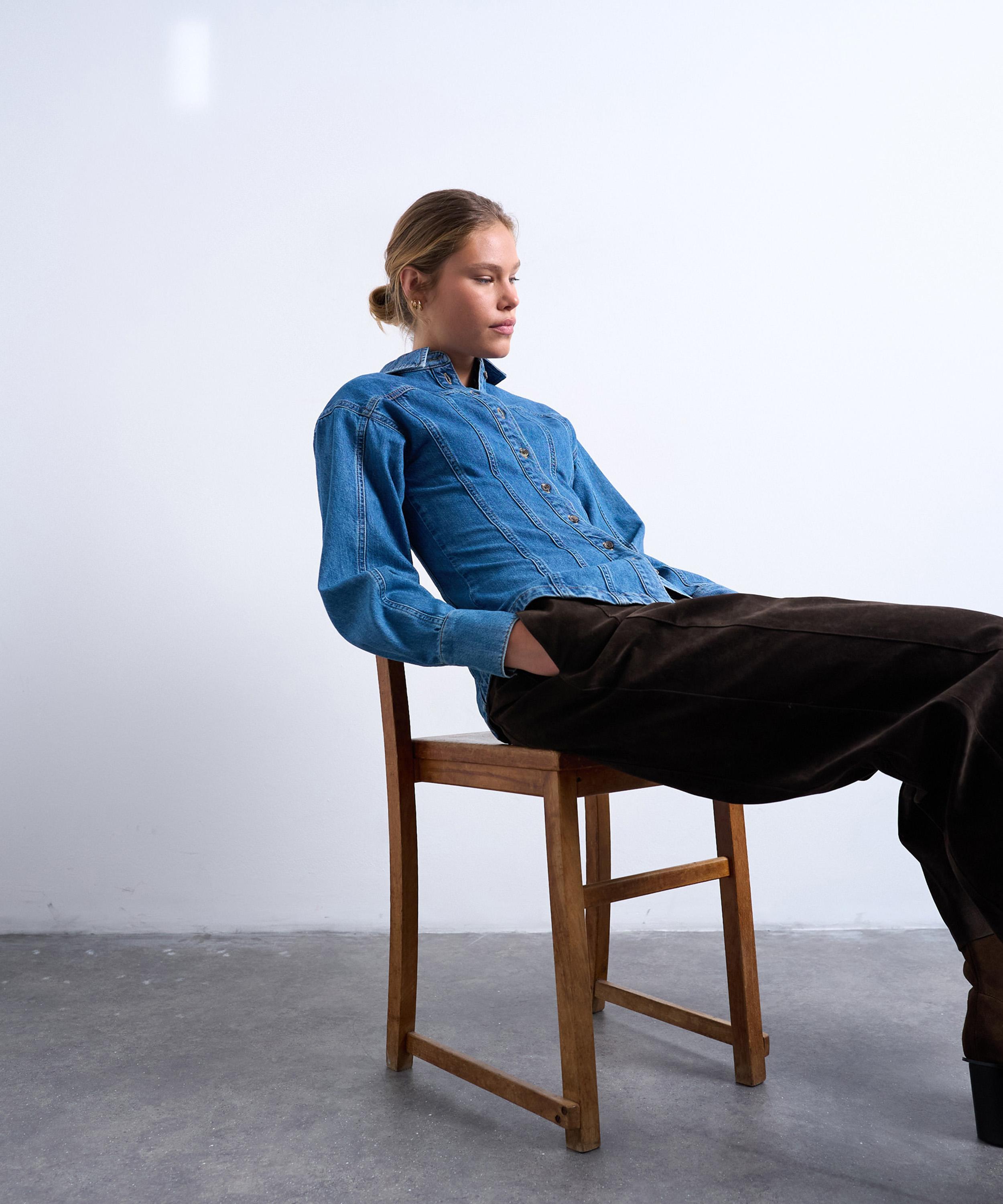 TOPSHOP - Denim Cinched Shirt with Seam Details image number 2