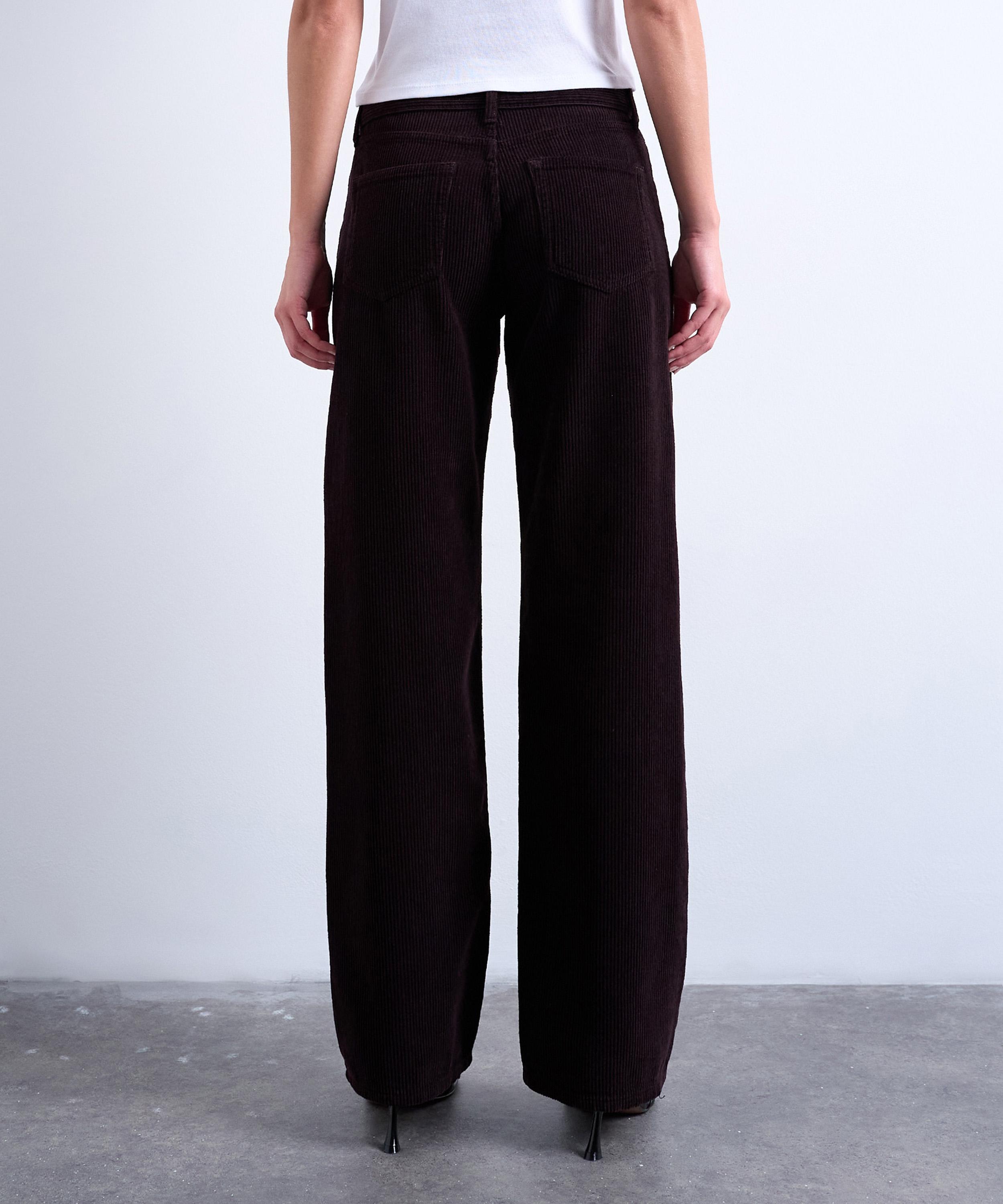 TOPSHOP - Bitter Chocolate Ember Low Rise Cord Straight Leg Jeans image number 3