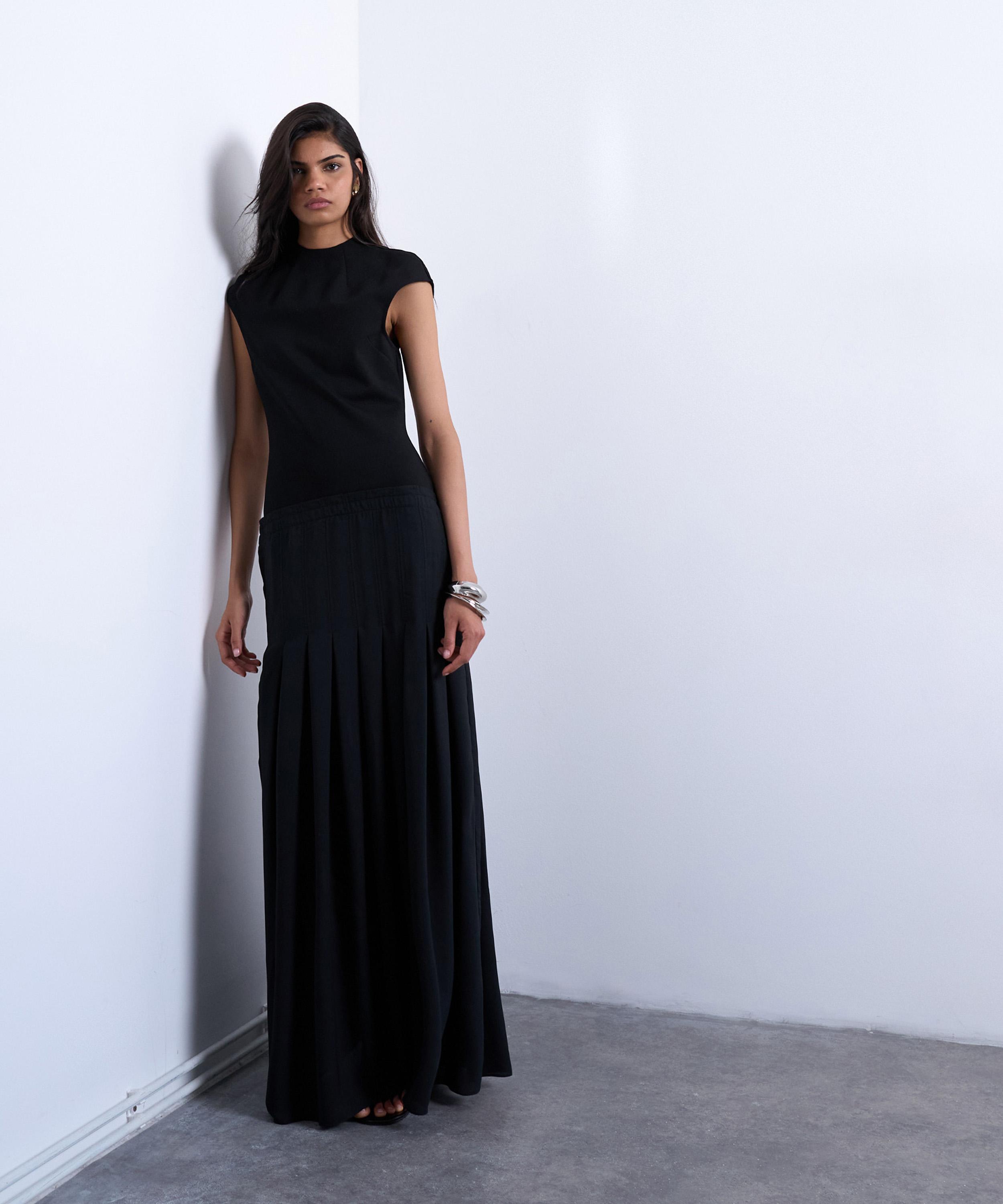 TOPSHOP - Box Pleat Skirt Dropped Waist Maxi Dress