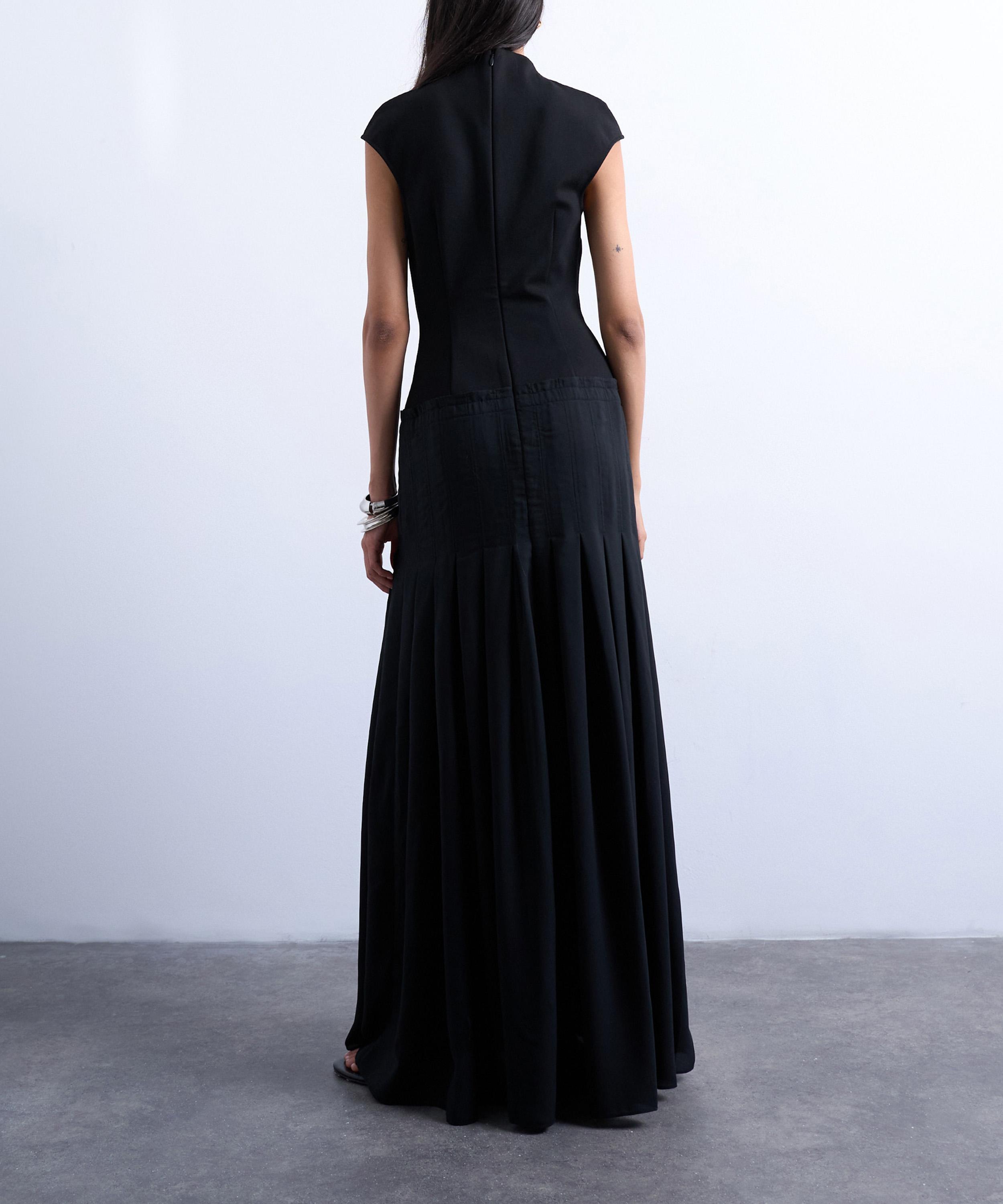TOPSHOP - Box Pleat Skirt Dropped Waist Maxi Dress image number 3