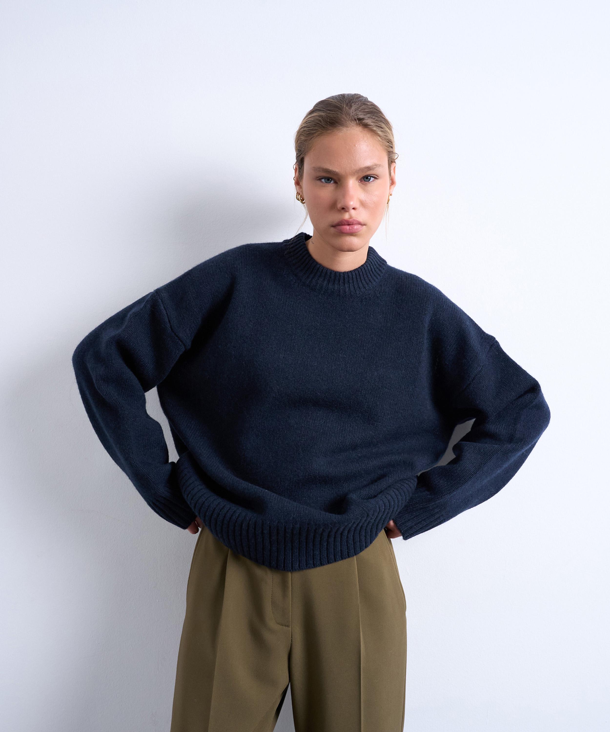 TOPSHOP - Navy Knitted Premium Lambswool Jumper
