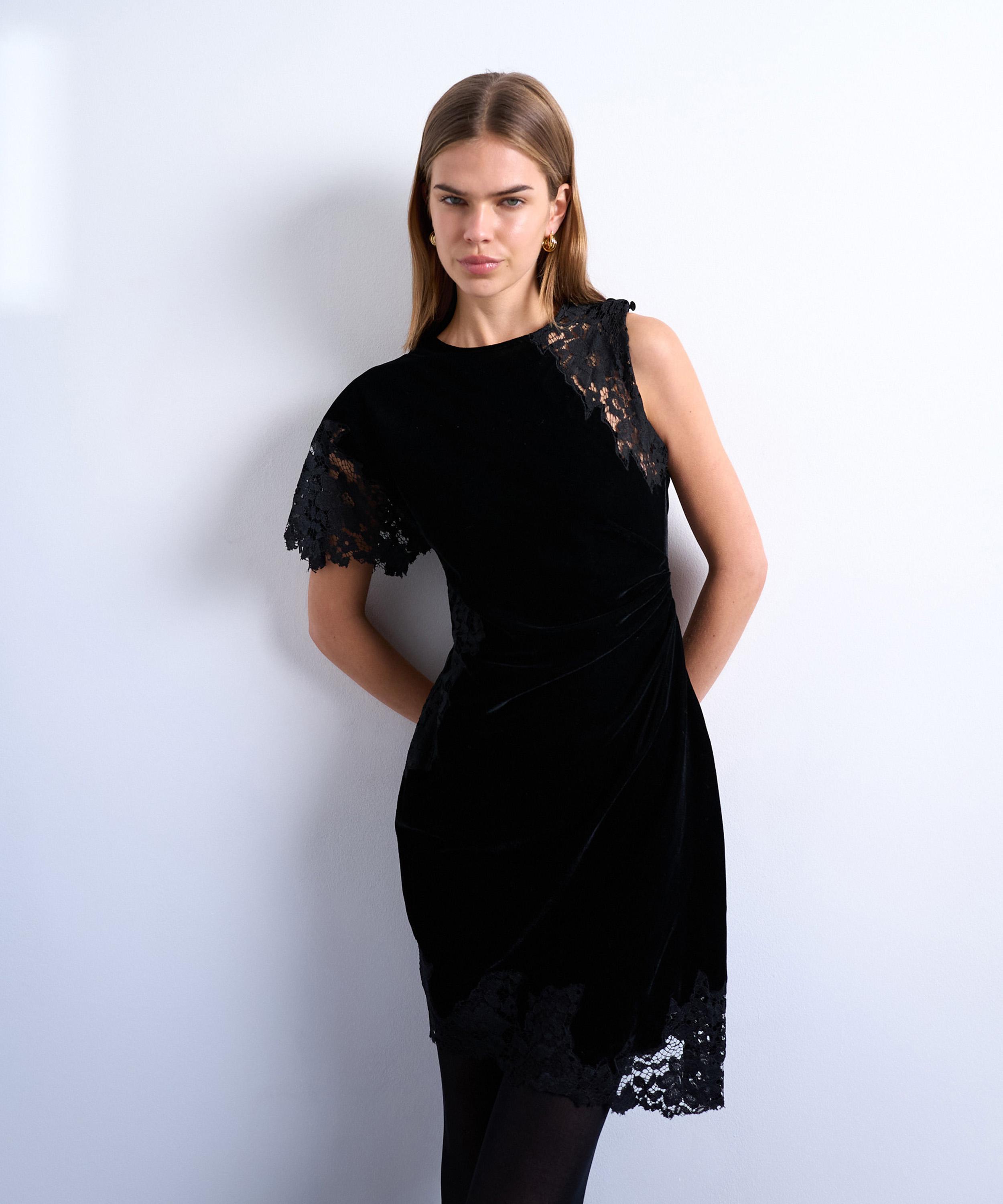 TOPSHOP - Lace Insert Grown On Shoulder Velvet Mini Dress