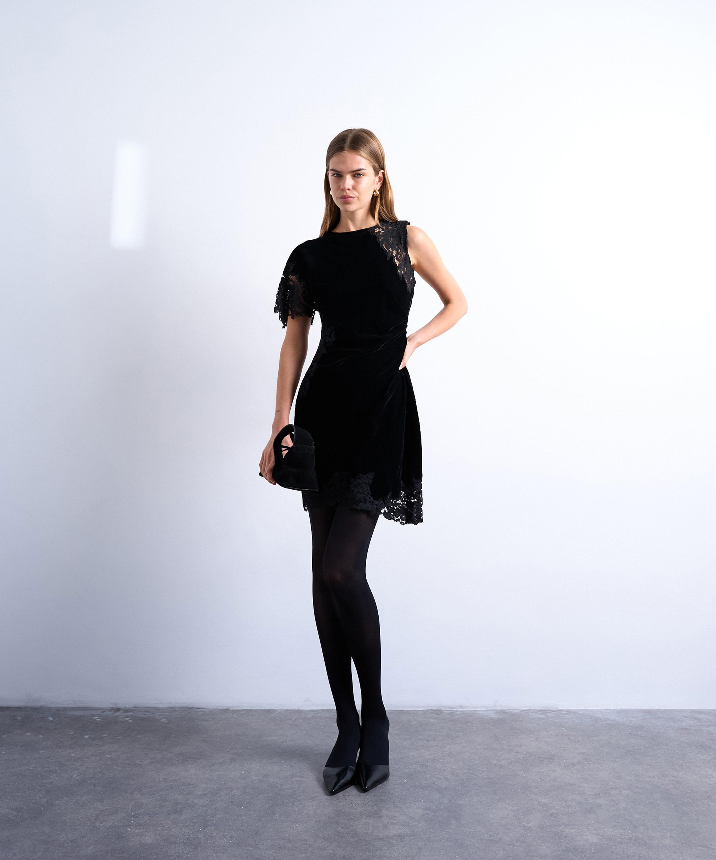 TOPSHOP - Lace Insert Grown On Shoulder Velvet Mini Dress image number 1