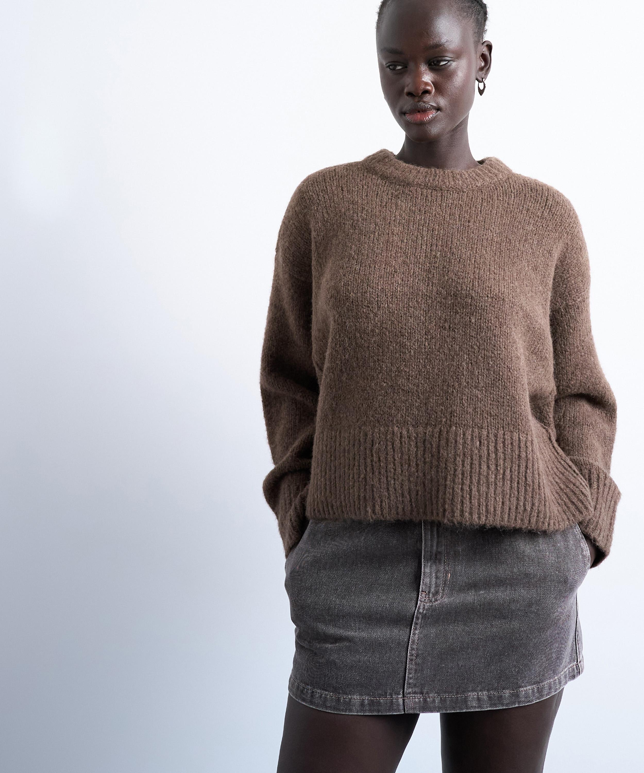 TOPSHOP - Knitted Wool Blend Fluffy Ultimate Crop Jumper