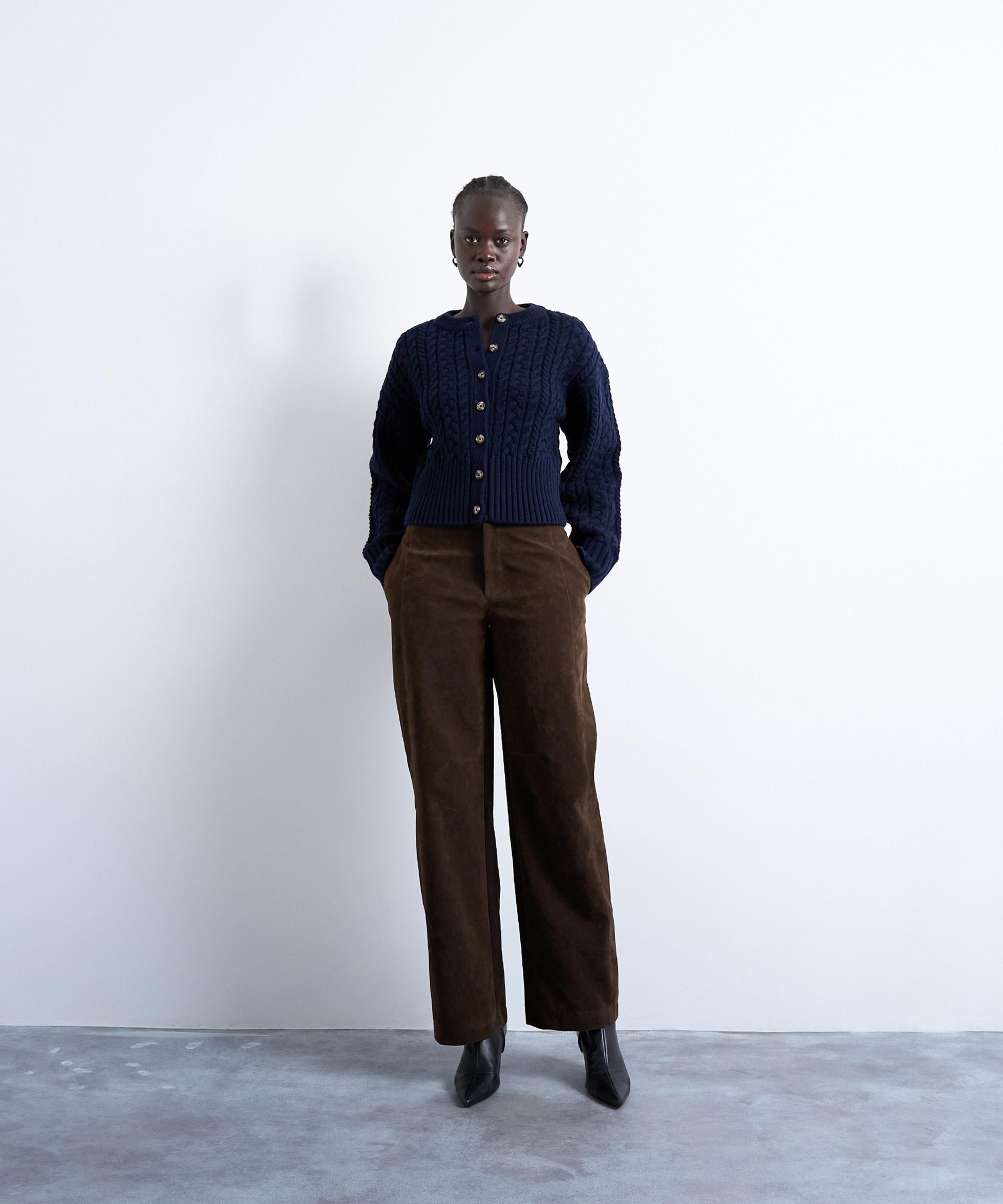 TOPSHOP - Navy Knitted Cable Fitted Waist Cardigan image number 1