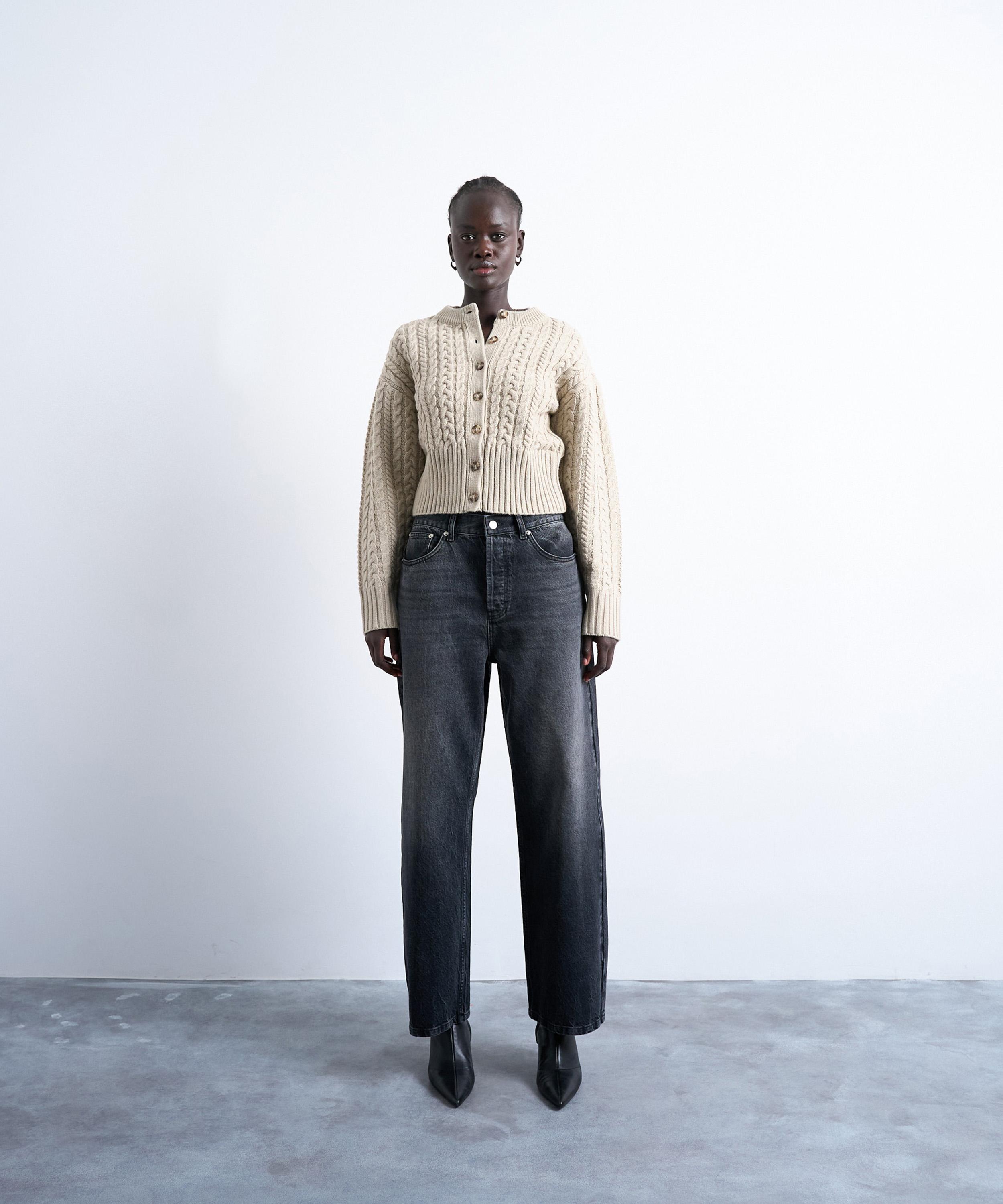 TOPSHOP - Oat Knitted Cable Fitted Waist Cardigan image number 1