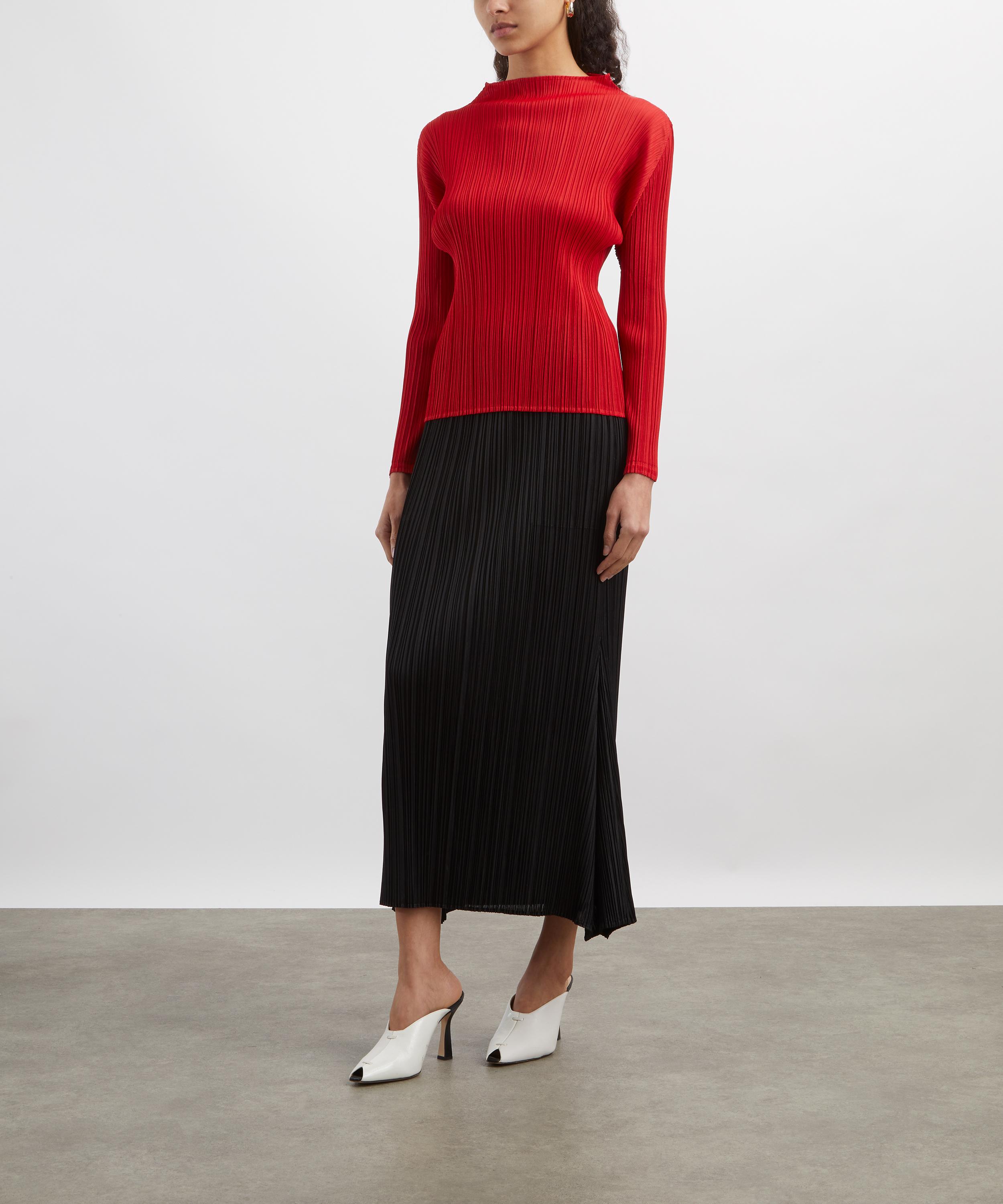 Pleats Please Issey Miyake - OLE Black Pleated Skirt image number 1