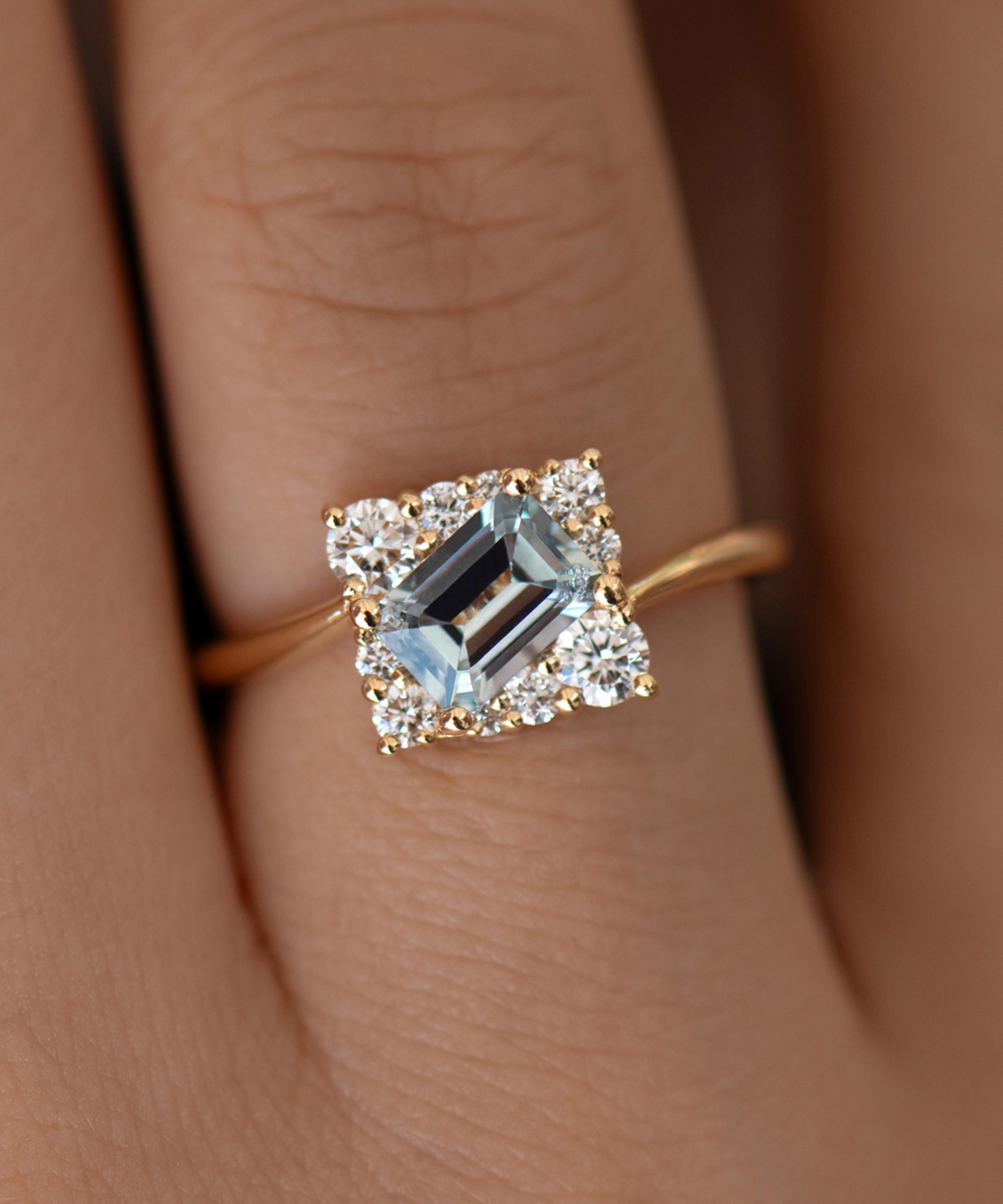 Artemer - 18ct Gold One-of-a-Kind Parti Sapphire and Trapezoid Diamond Engagement Ring image number 2