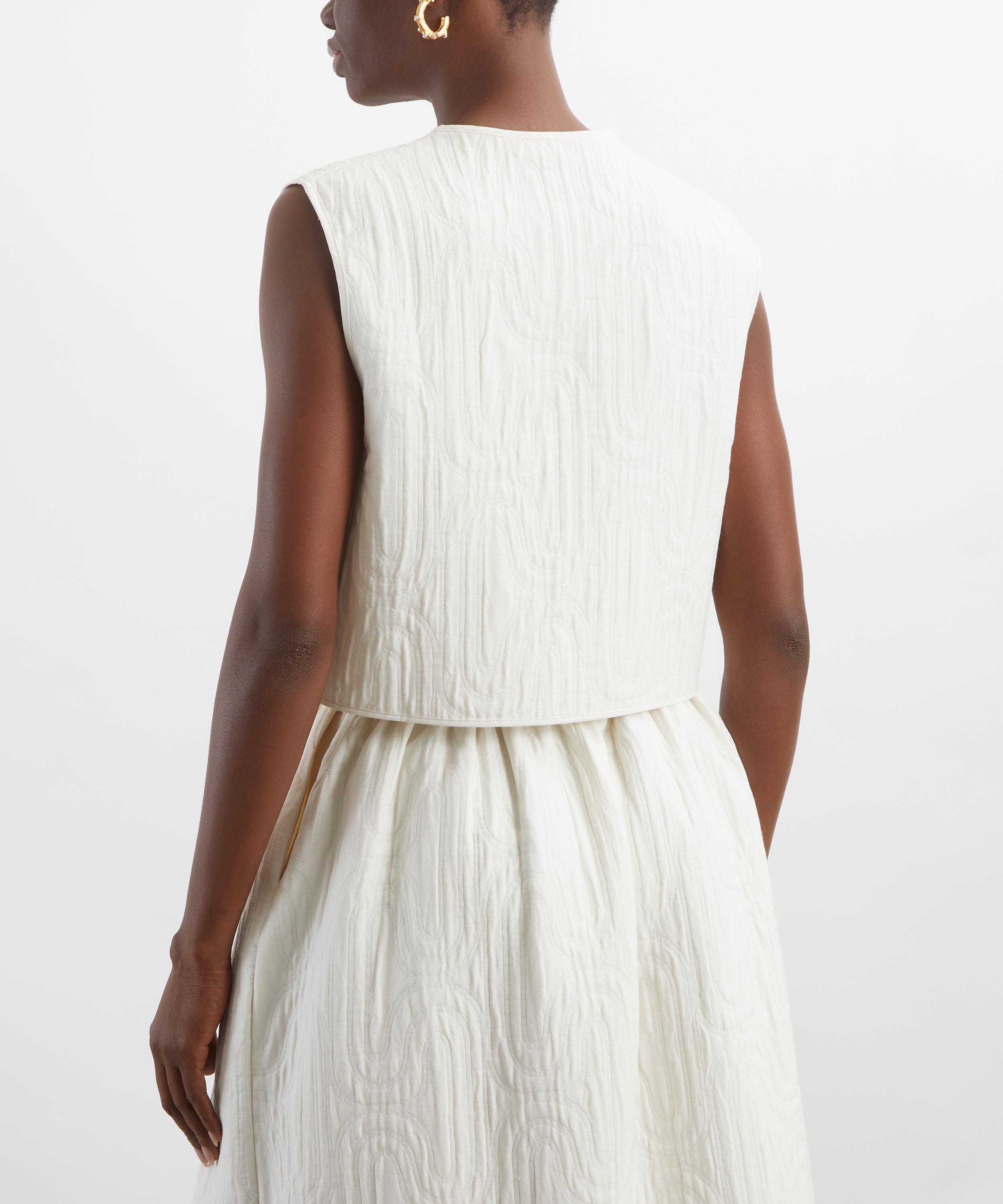 Maria de la Orden - White Vienna Vest image number 3